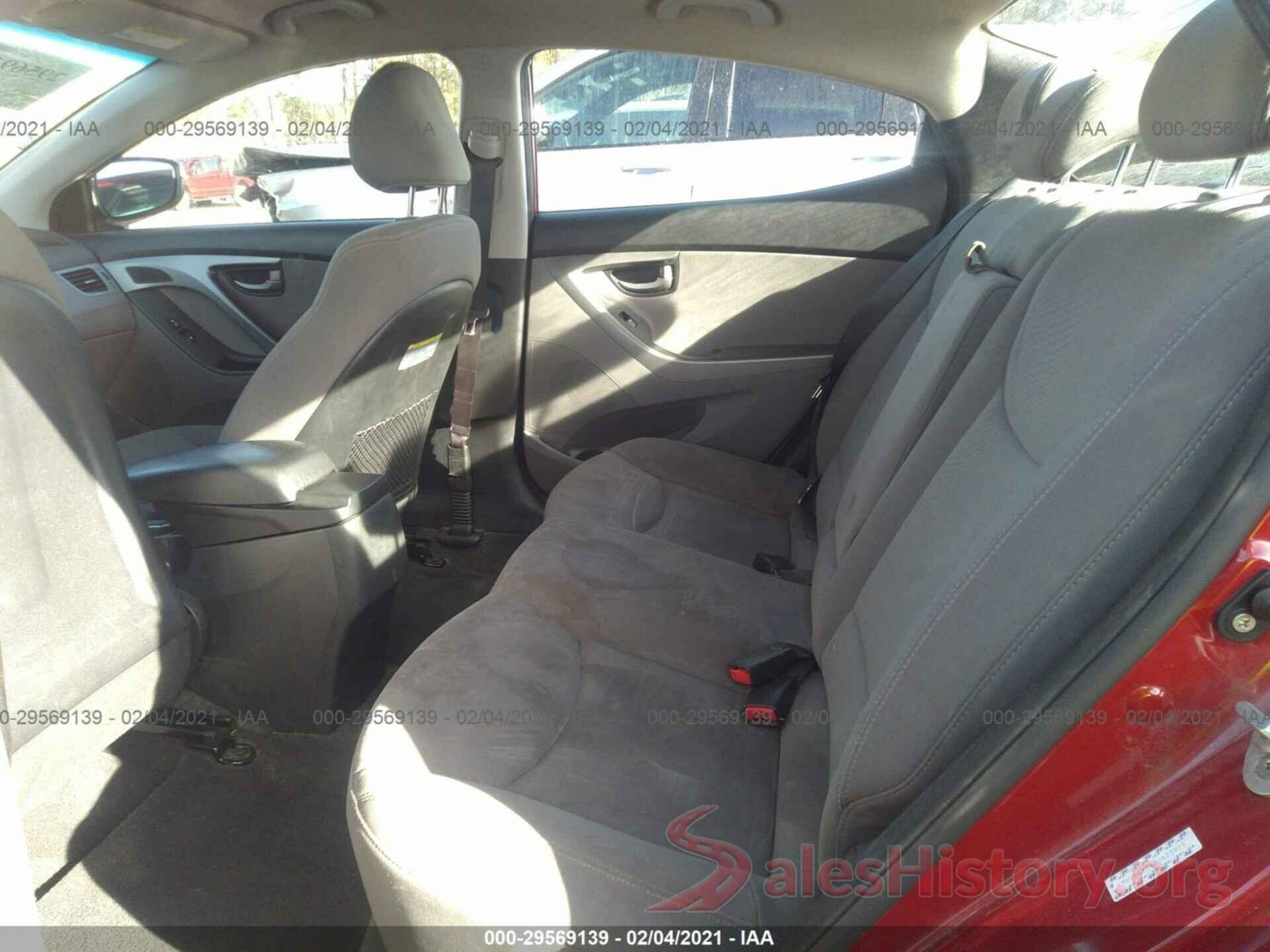 KMHDH4AEXGU623975 2016 HYUNDAI ELANTRA