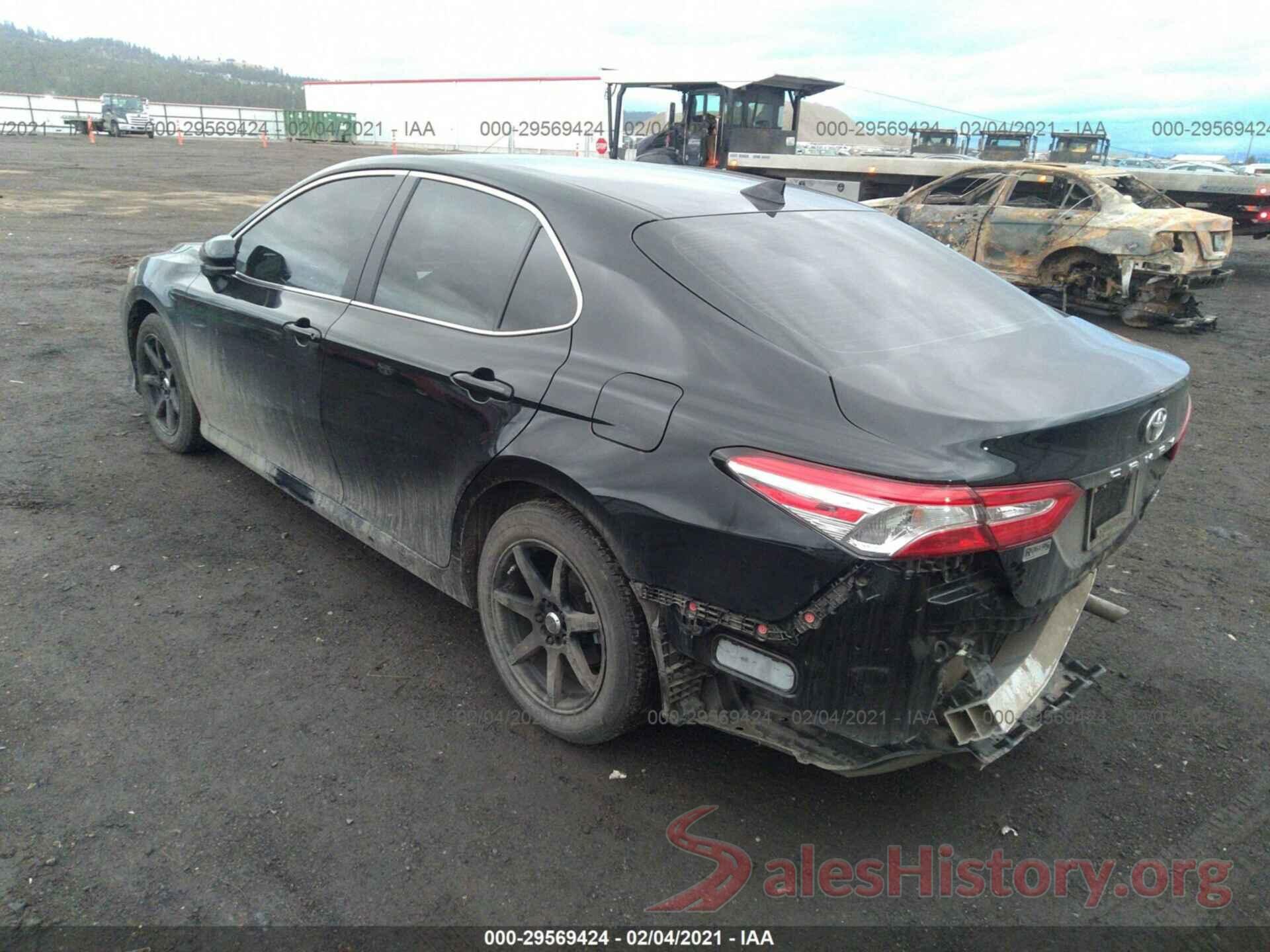 4T1B11HK2KU849698 2019 TOYOTA CAMRY