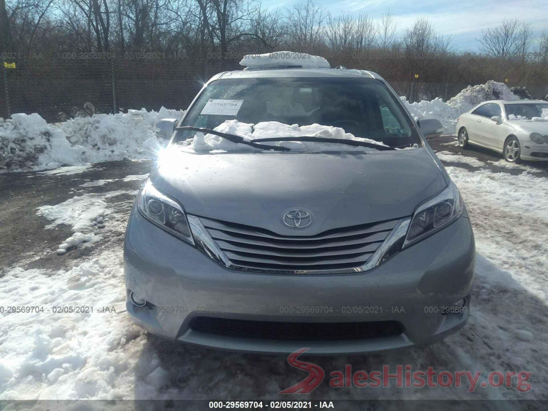 5TDDZ3DC3HS163456 2017 TOYOTA SIENNA