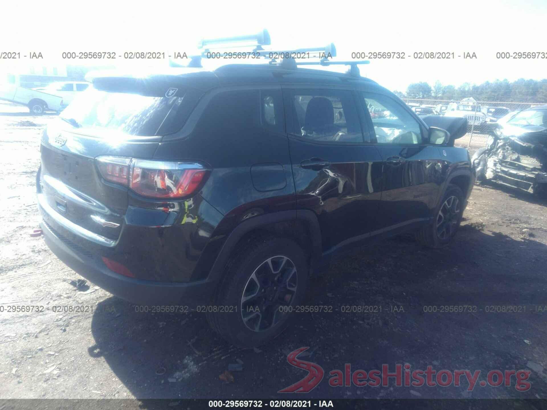 3C4NJDDBXJT485807 2018 JEEP COMPASS