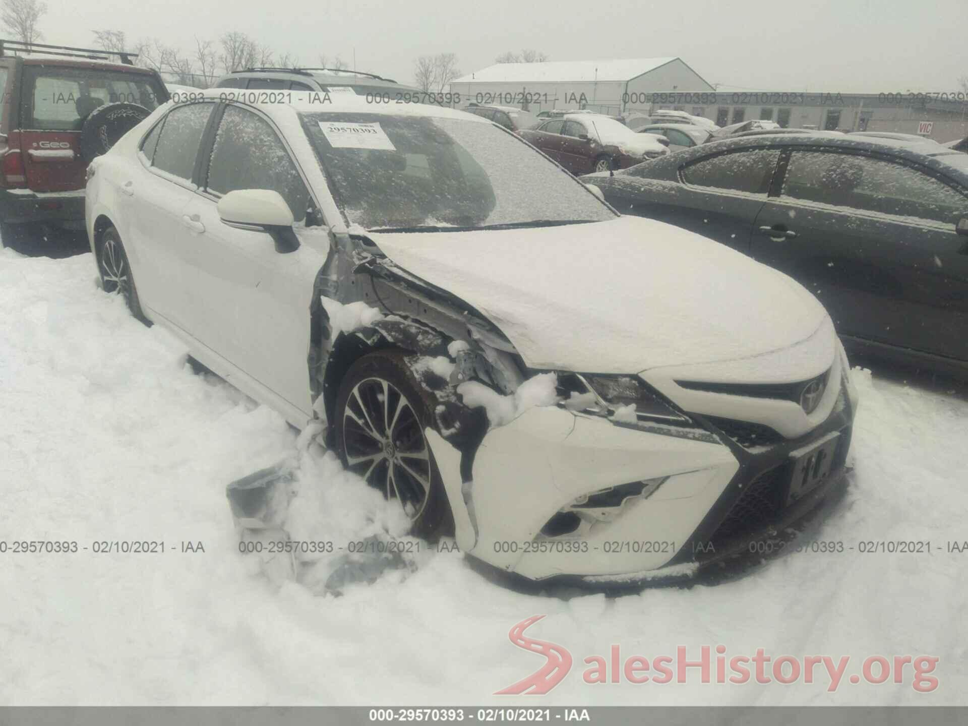 JTNB11HK6J3004017 2018 TOYOTA CAMRY