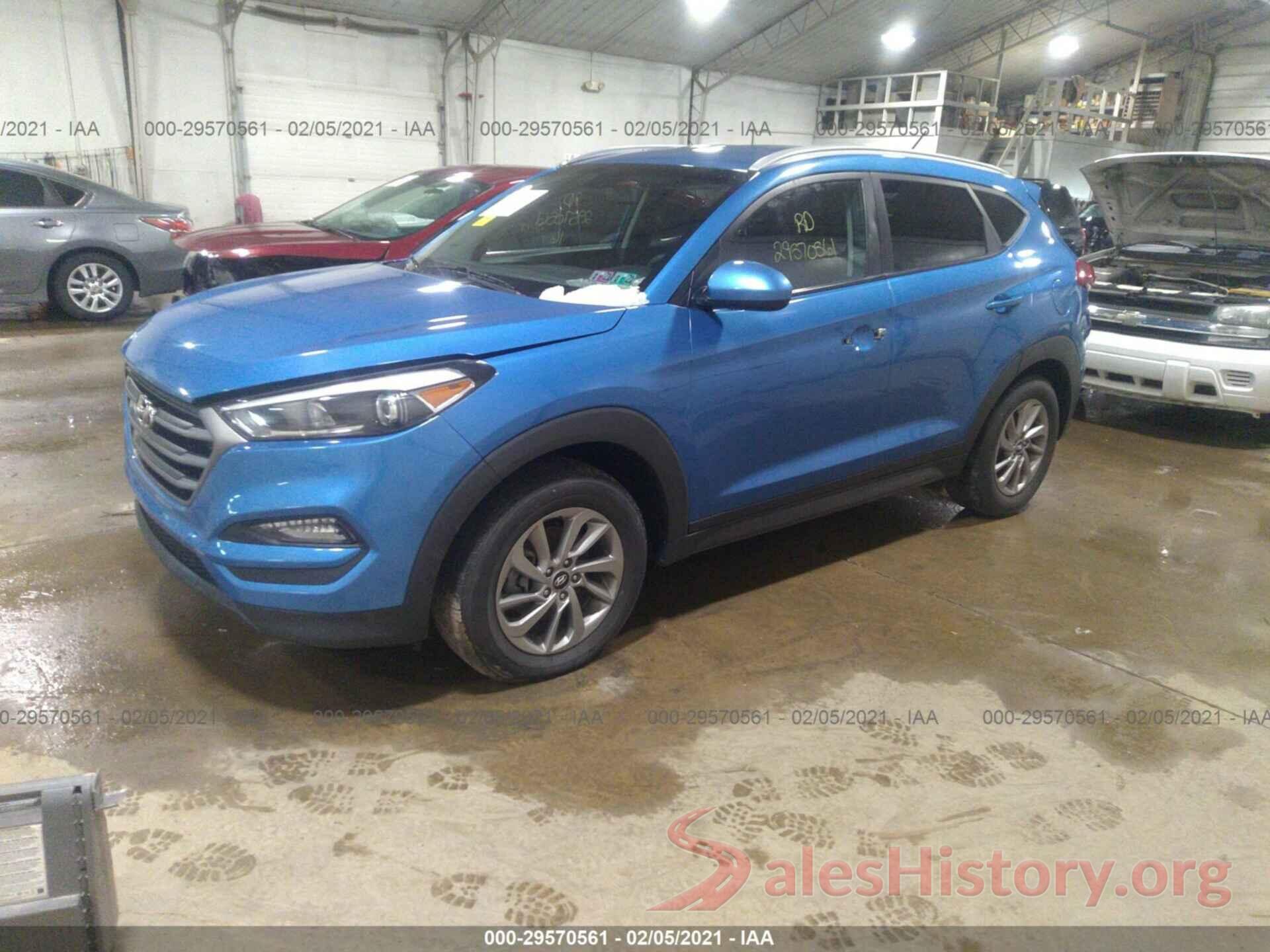 KM8J3CA42GU126647 2016 HYUNDAI TUCSON