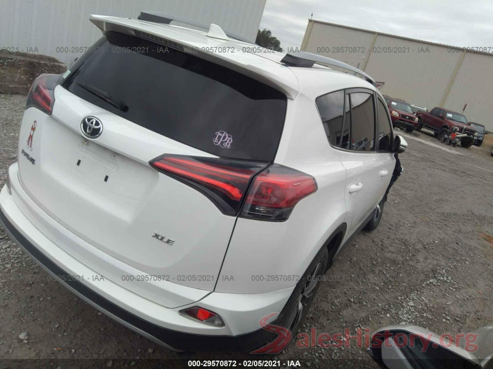 JTMWFREV3JJ737156 2018 TOYOTA RAV4