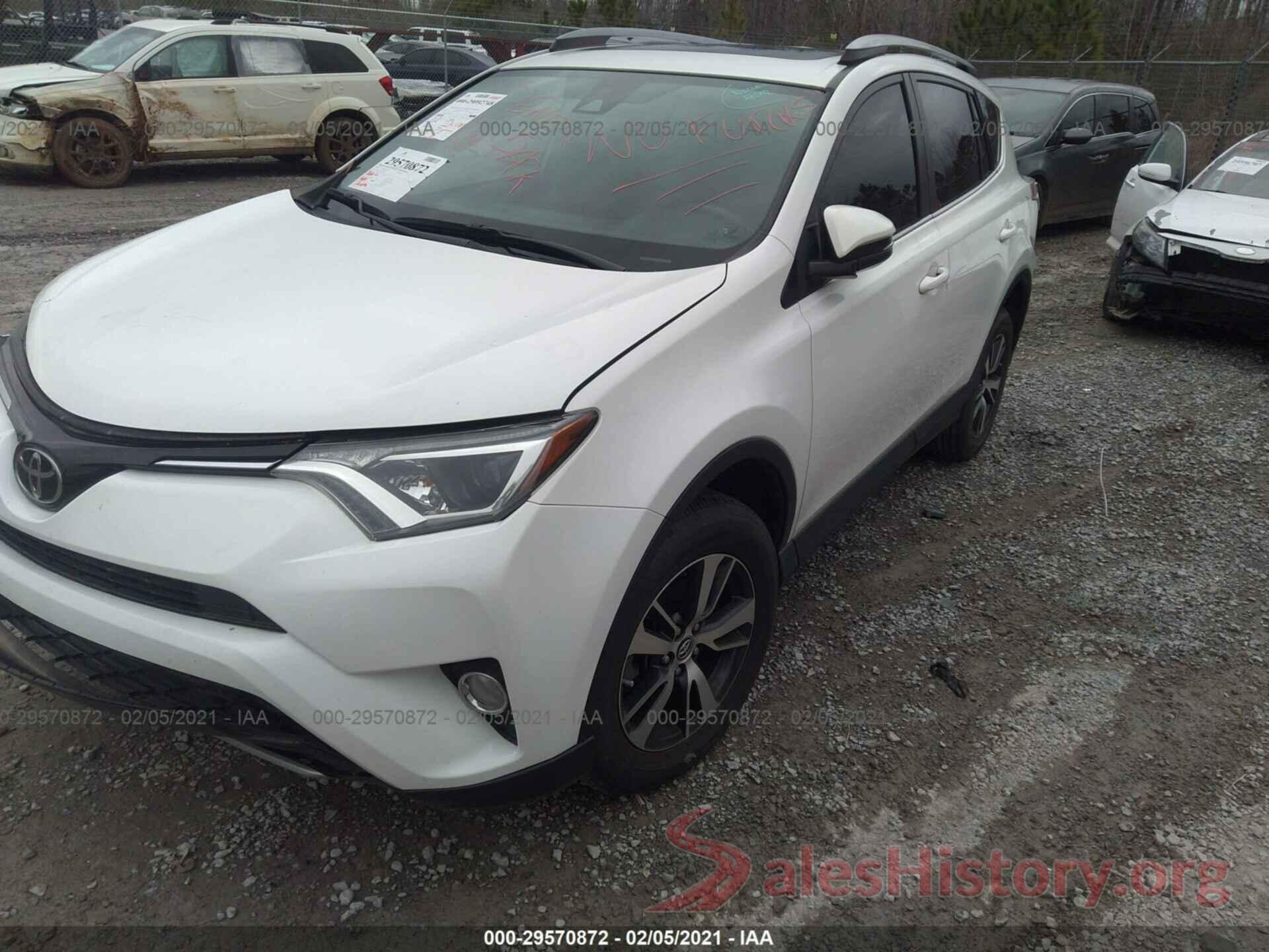 JTMWFREV3JJ737156 2018 TOYOTA RAV4