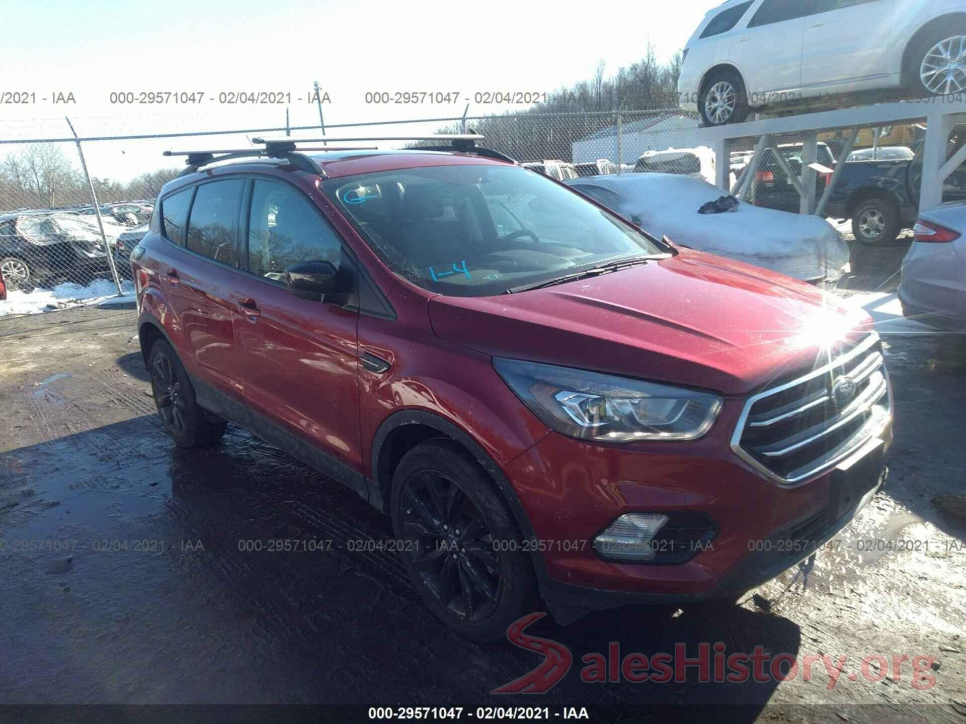 1FMCU9GD4HUC70637 2017 FORD ESCAPE