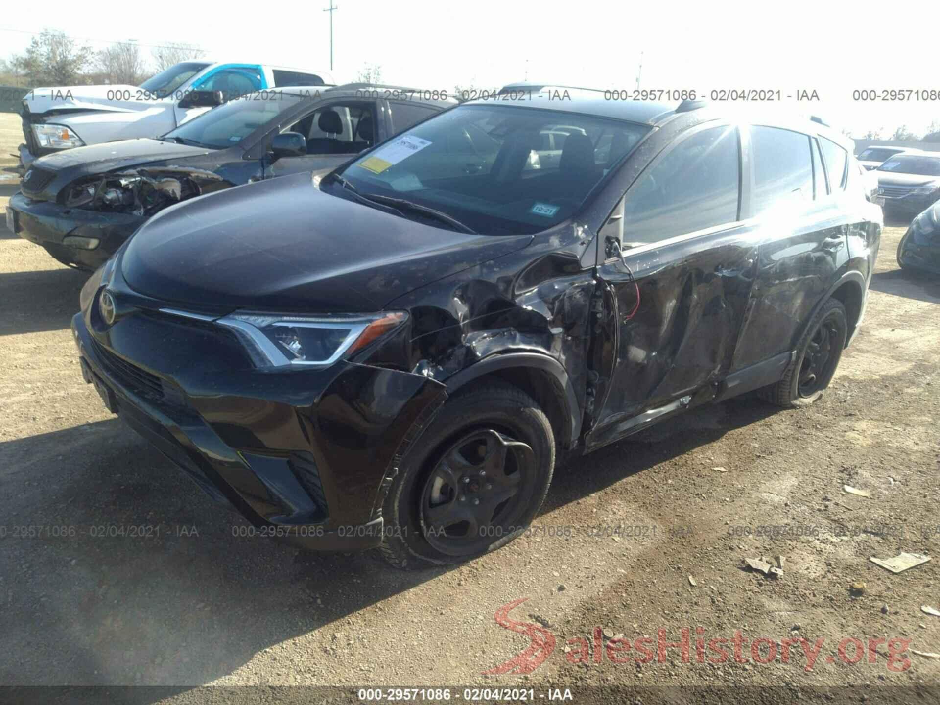 2T3ZFREV1JW479704 2018 TOYOTA RAV4