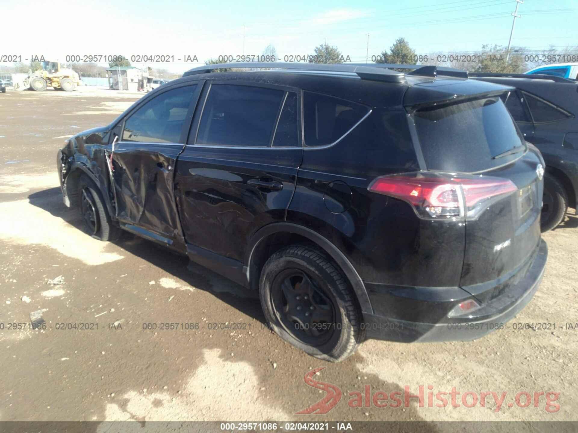 2T3ZFREV1JW479704 2018 TOYOTA RAV4