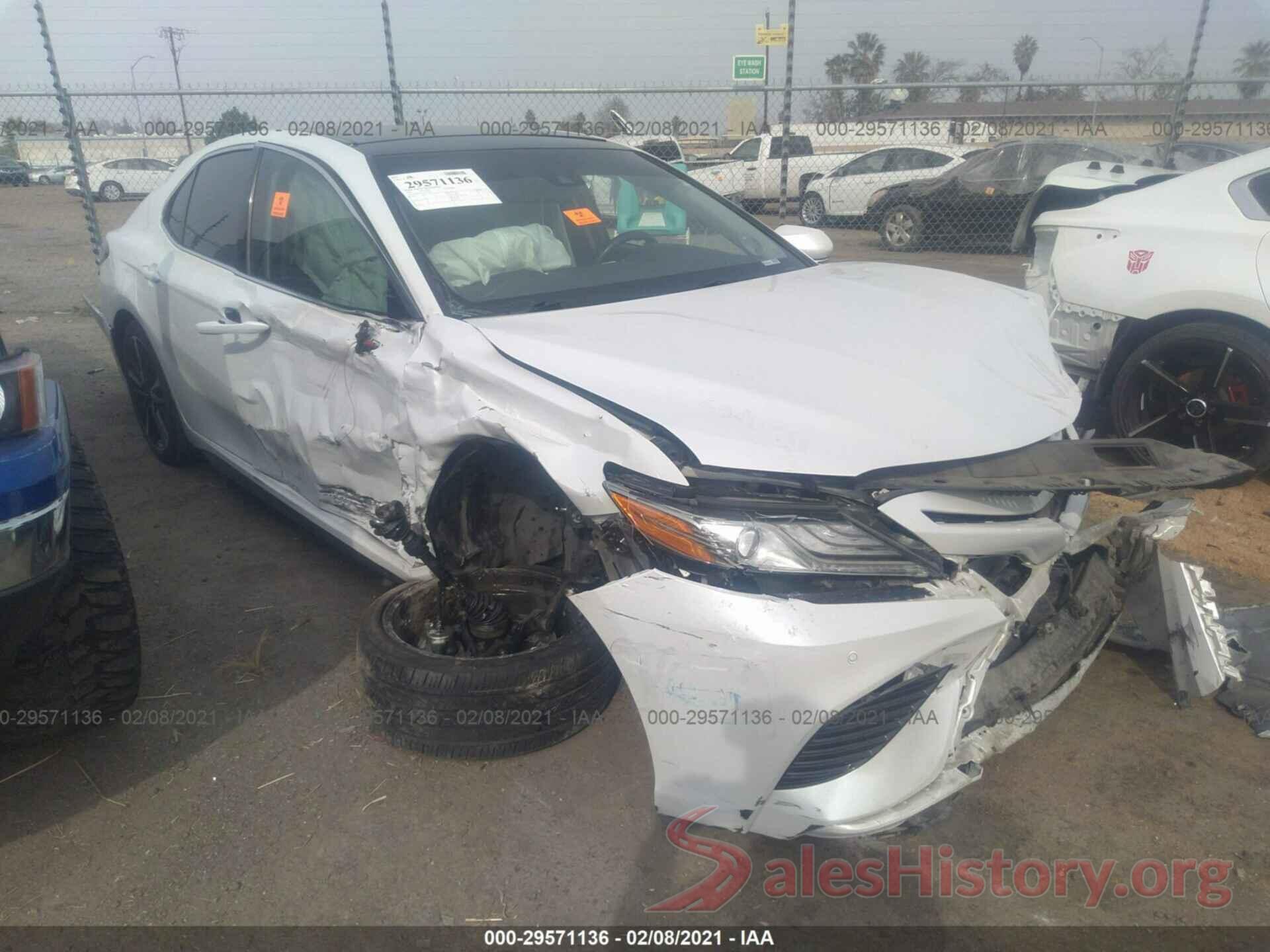 4T1BZ1HK3JU009503 2018 TOYOTA CAMRY