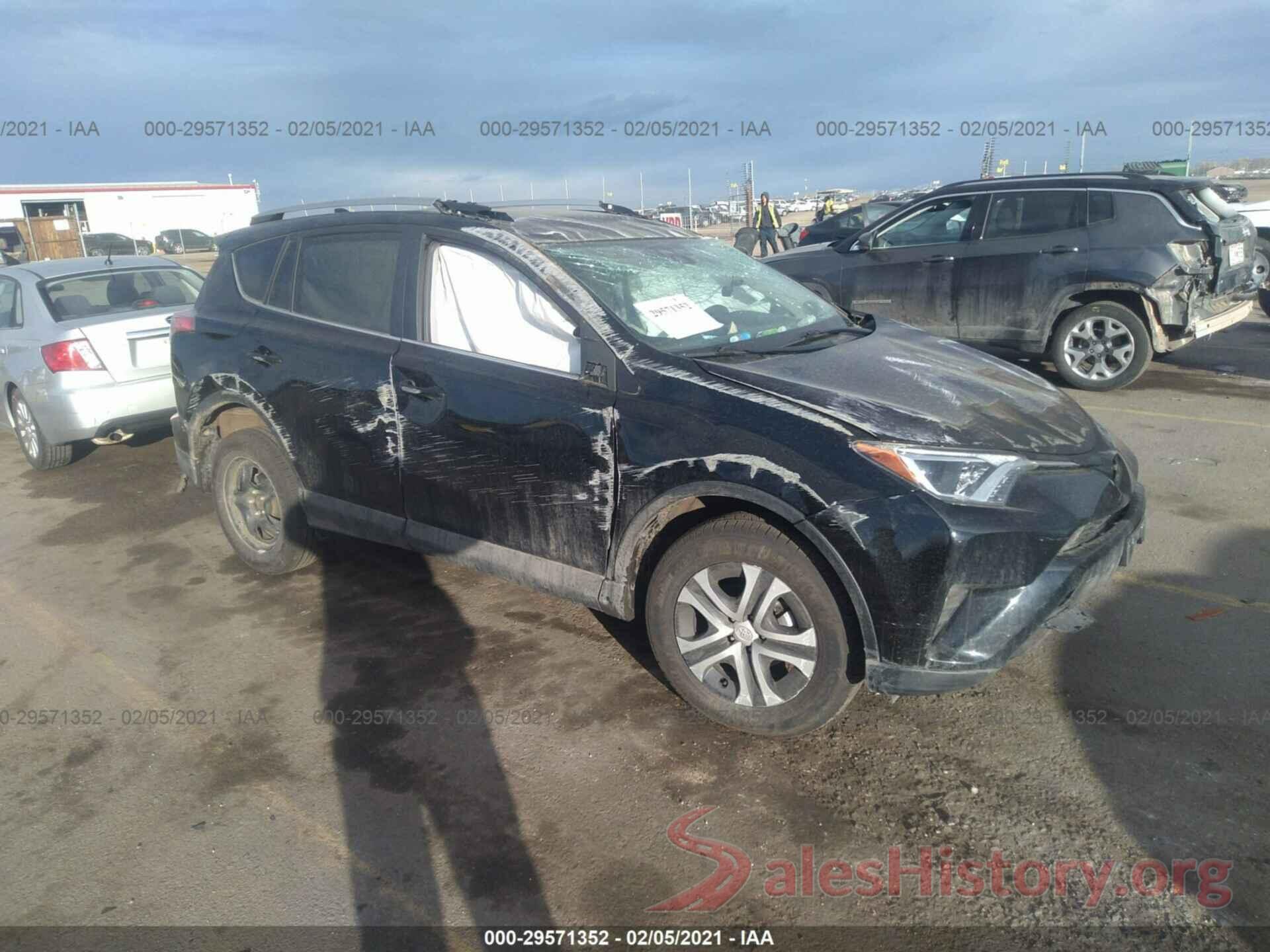 2T3BFREV0HW605269 2017 TOYOTA RAV4