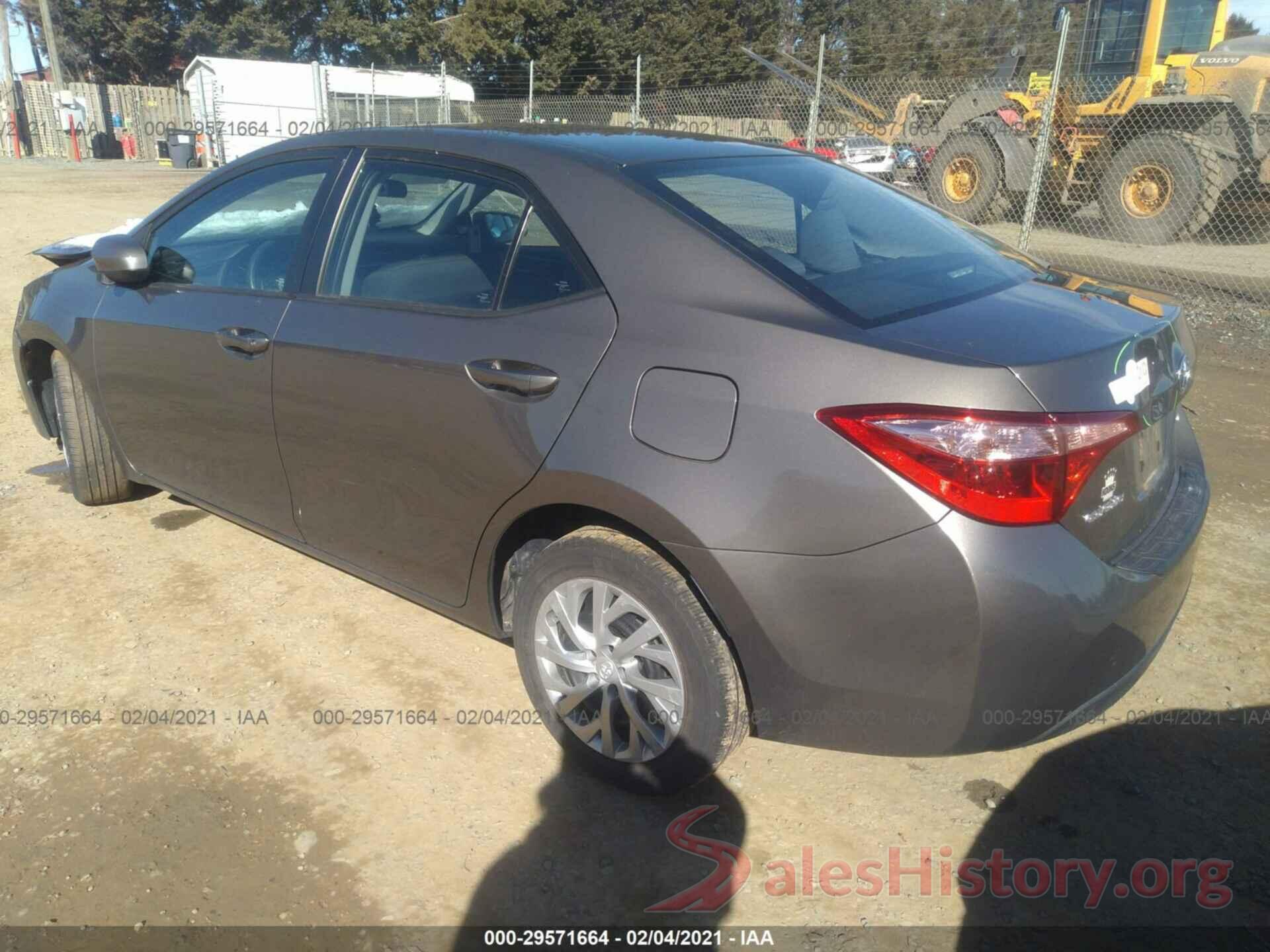 2T1BURHE8JC964032 2018 TOYOTA COROLLA