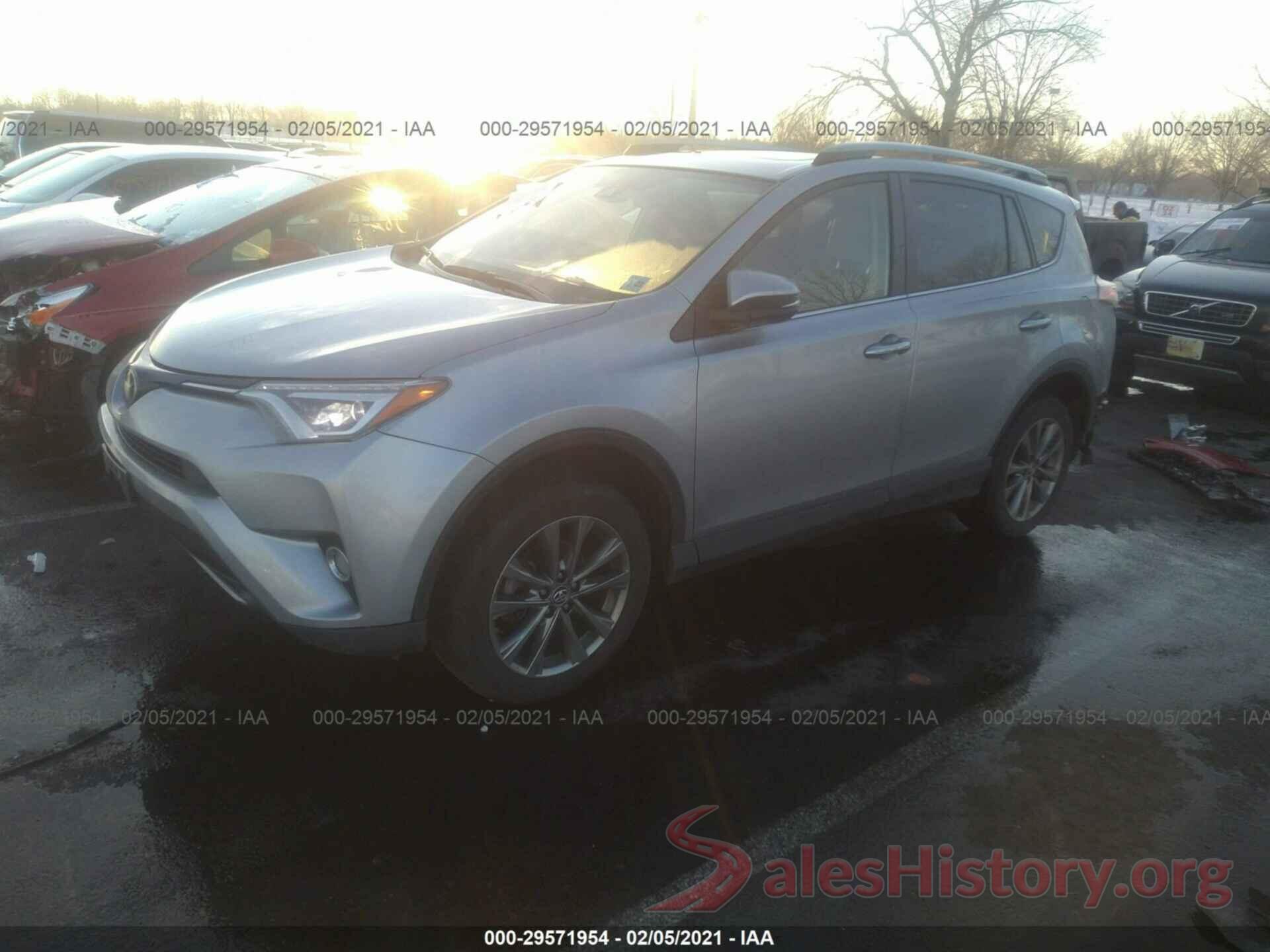 JTMDFREV6JJ217394 2018 TOYOTA RAV4