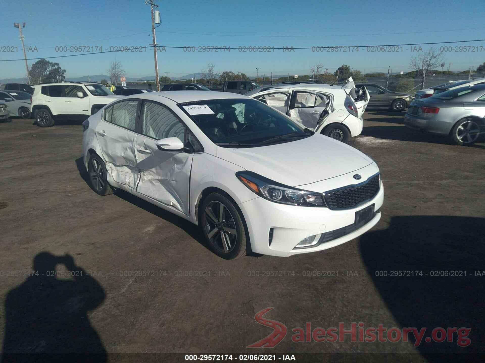 3KPFL4A85JE257287 2018 KIA FORTE