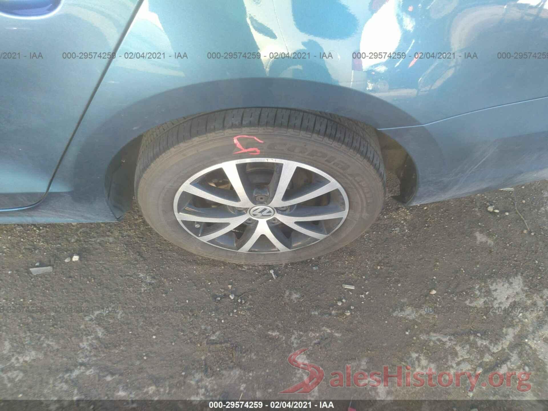 3VWDB7AJ9JM259254 2018 VOLKSWAGEN JETTA