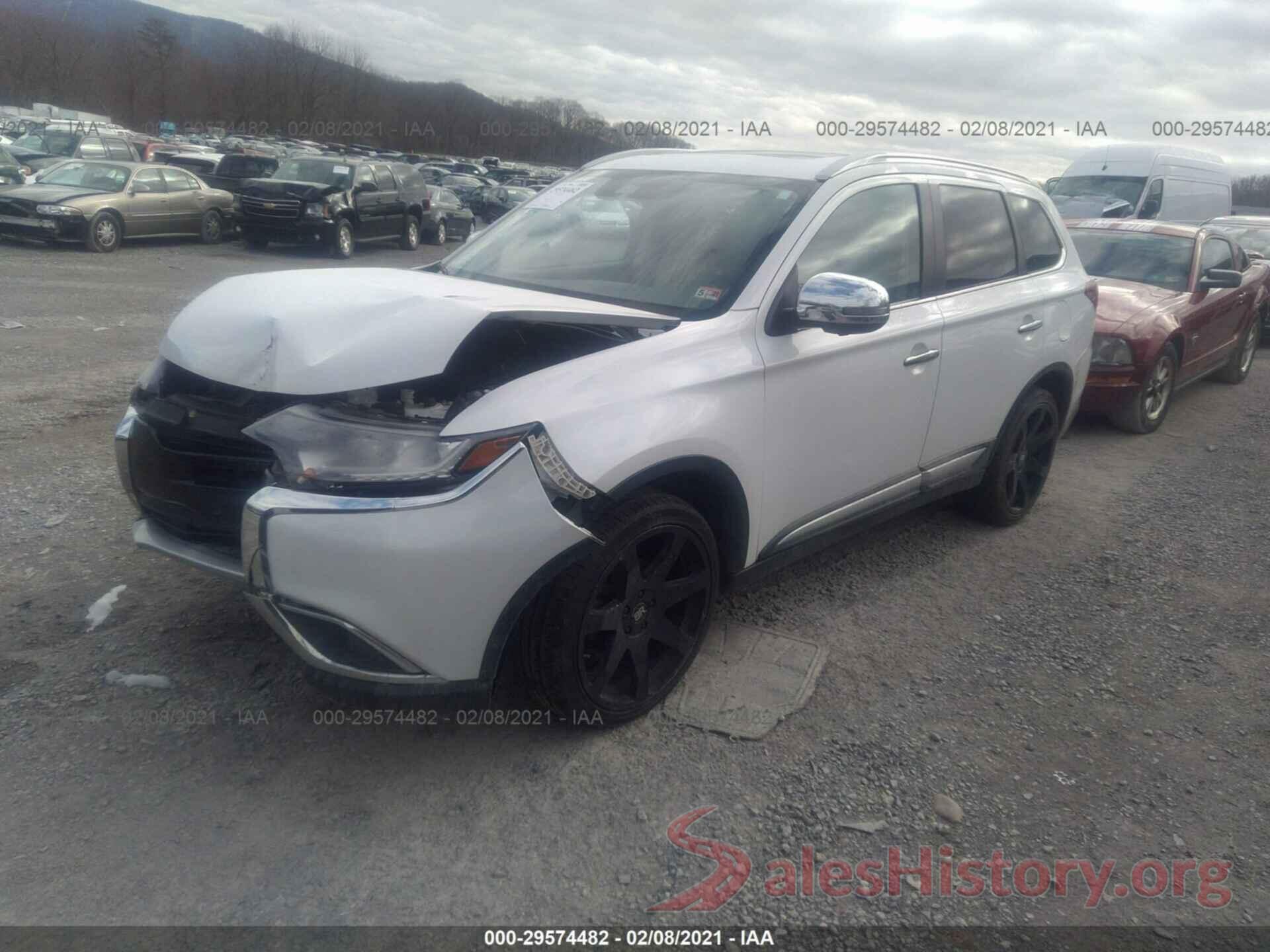 JA4AZ3A3XHZ038003 2017 MITSUBISHI OUTLANDER