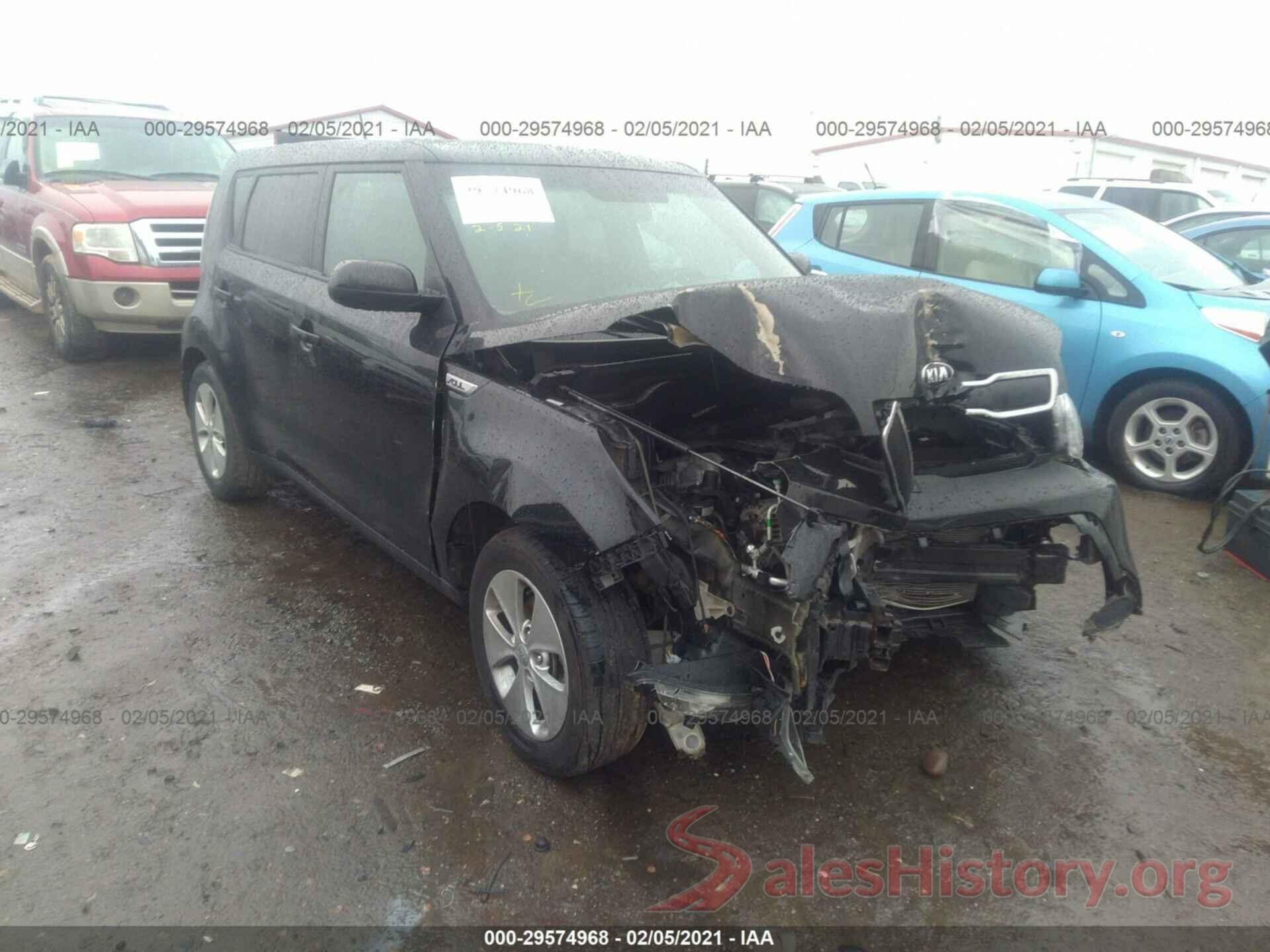 KNDJN2A26G7241113 2016 KIA SOUL