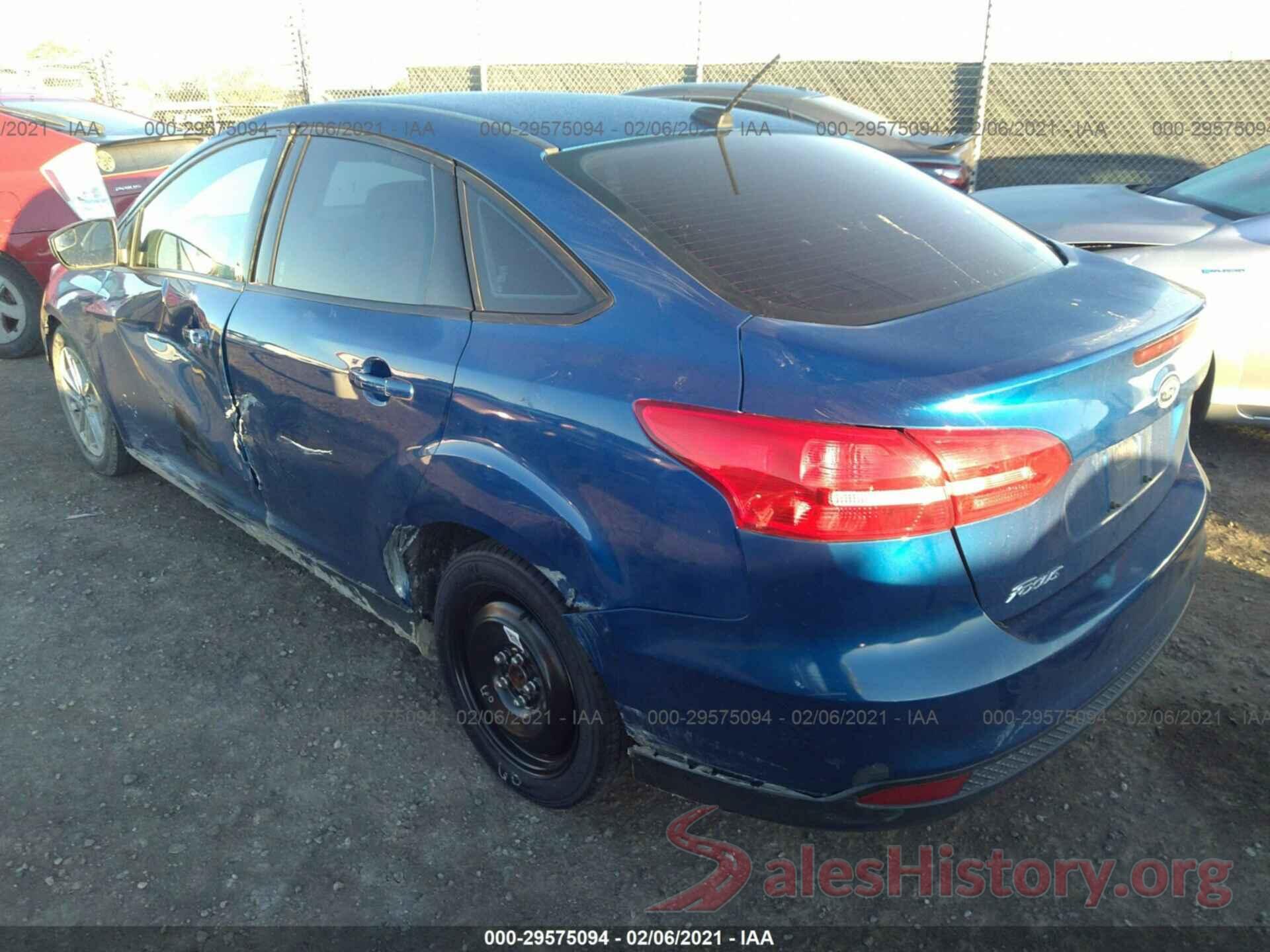 1FADP3F22JL272885 2018 FORD FOCUS