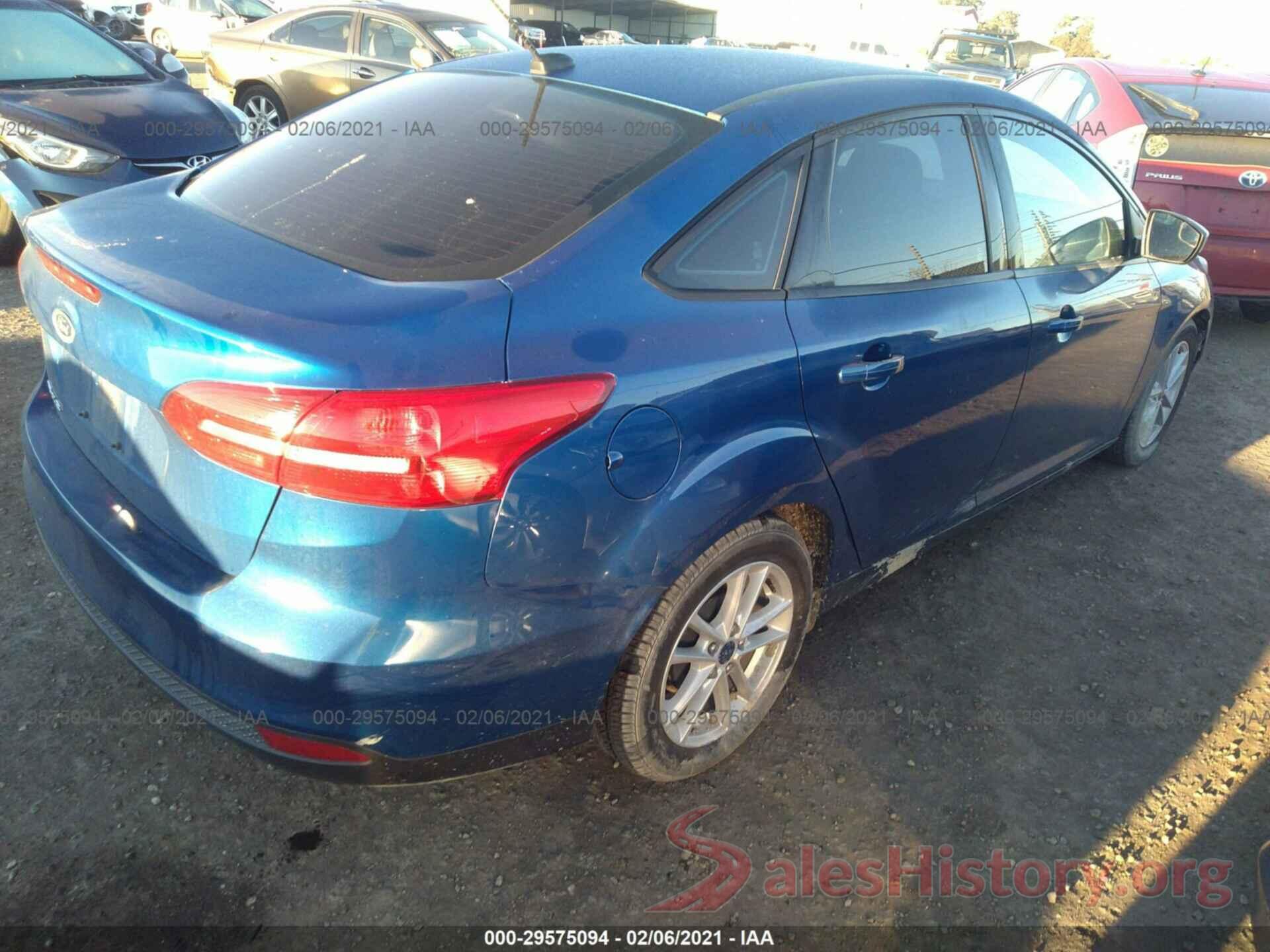 1FADP3F22JL272885 2018 FORD FOCUS