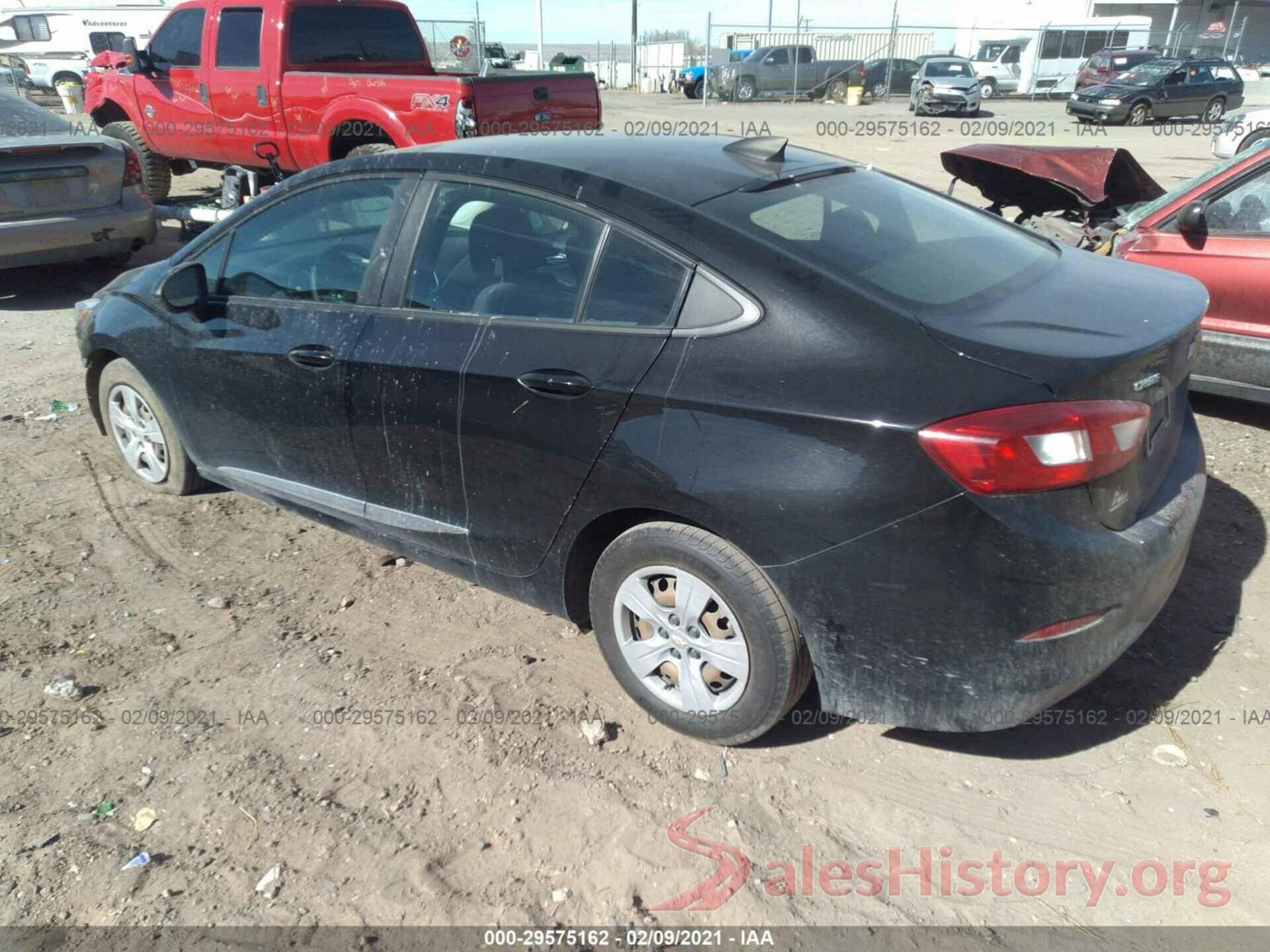 1G1BC5SM2J7177132 2018 CHEVROLET CRUZE