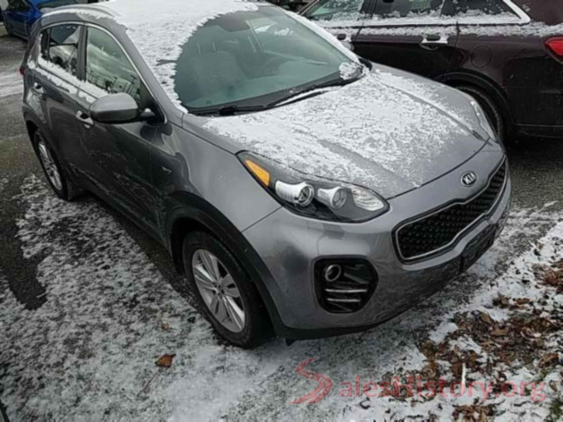 KNDPMCAC7J7407769 2018 KIA SPORTAGE