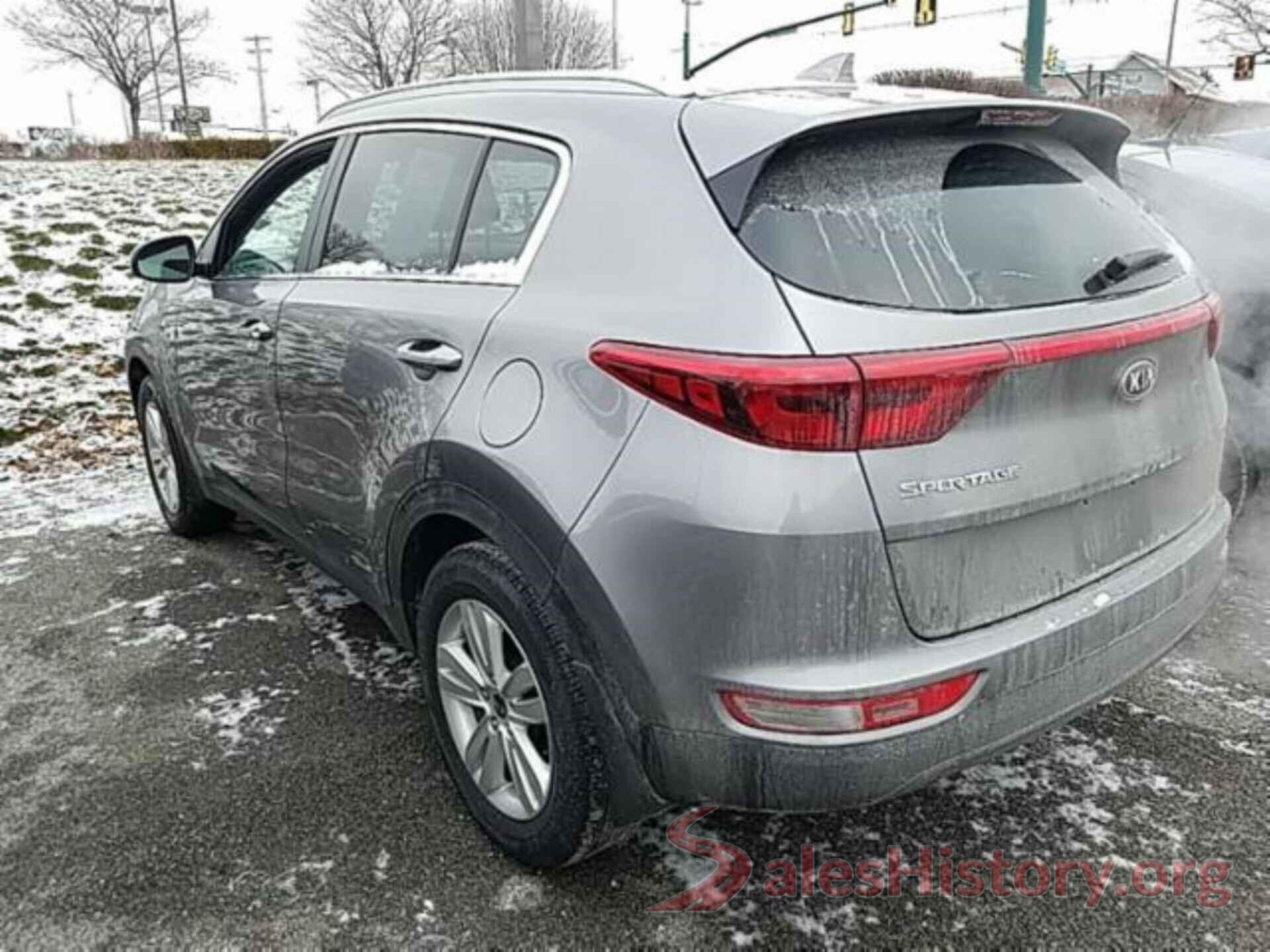 KNDPMCAC7J7407769 2018 KIA SPORTAGE