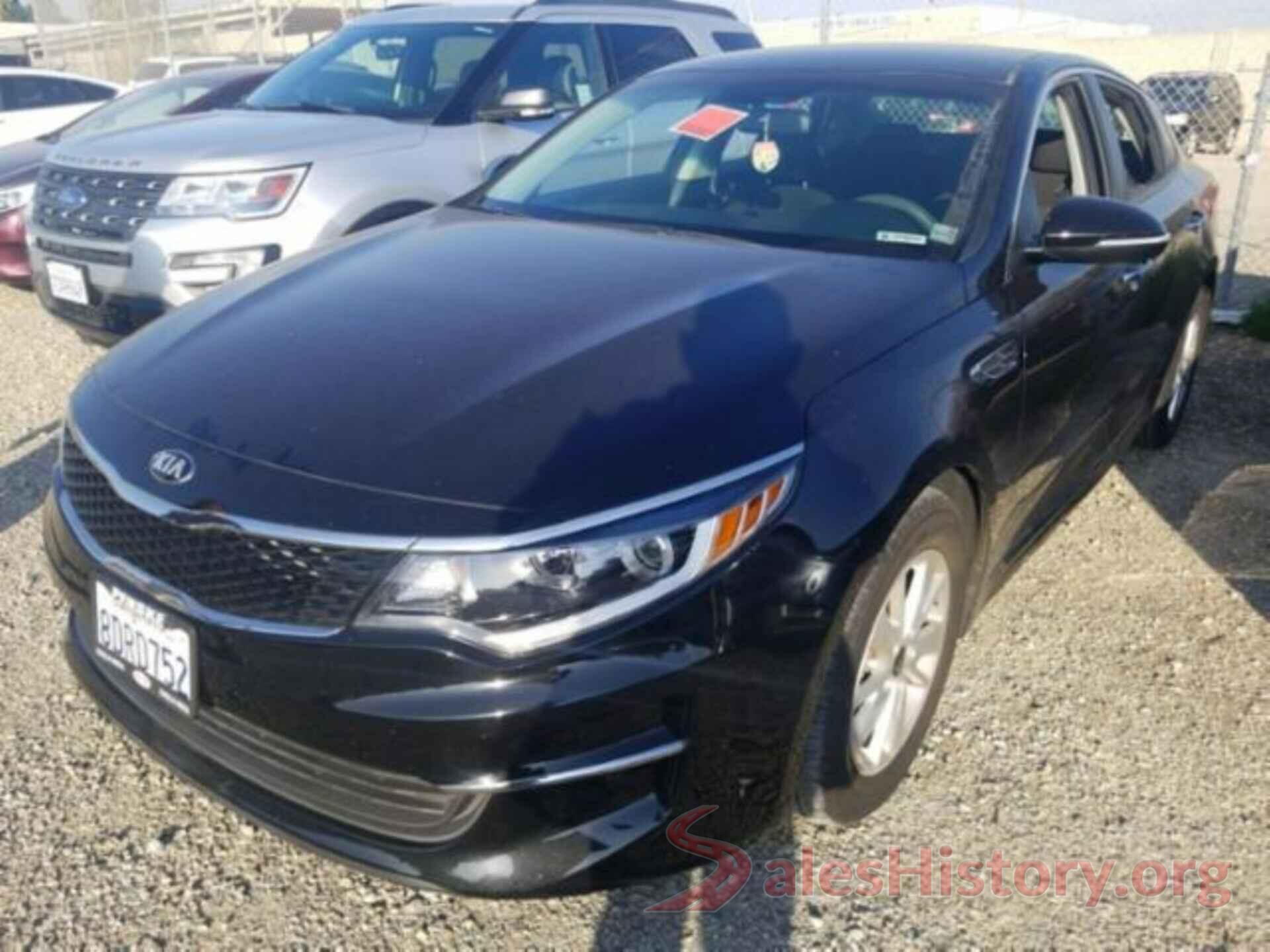 5XXGT4L3XJG180378 2018 KIA OPTIMA