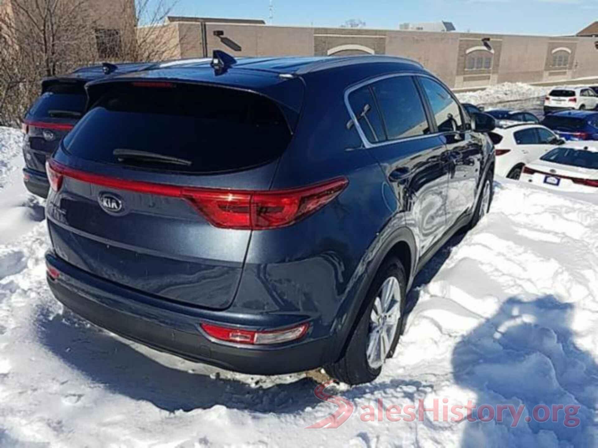 KNDPMCAC6J7360296 2018 KIA SPORTAGE