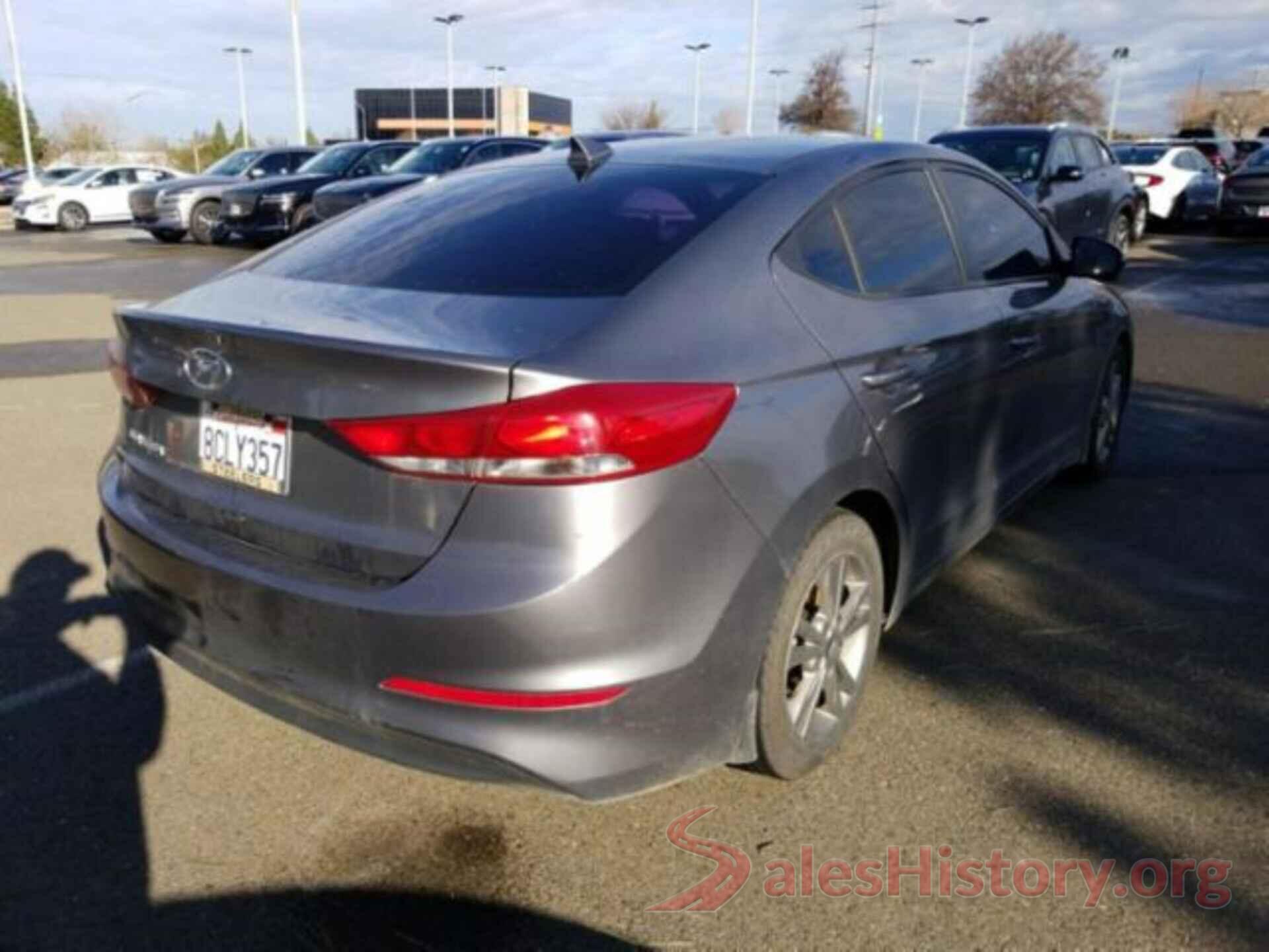 5NPD84LF3JH300346 2018 HYUNDAI ELANTRA