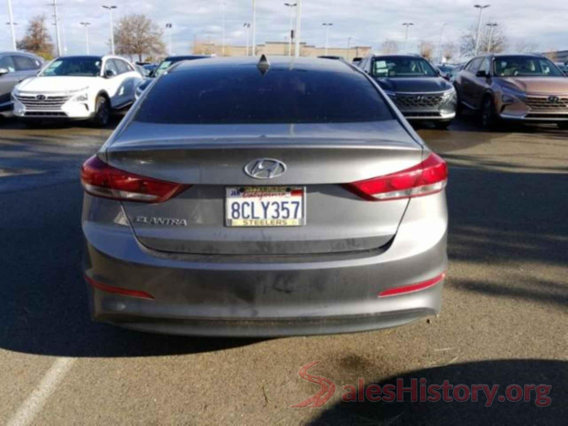 5NPD84LF3JH300346 2018 HYUNDAI ELANTRA