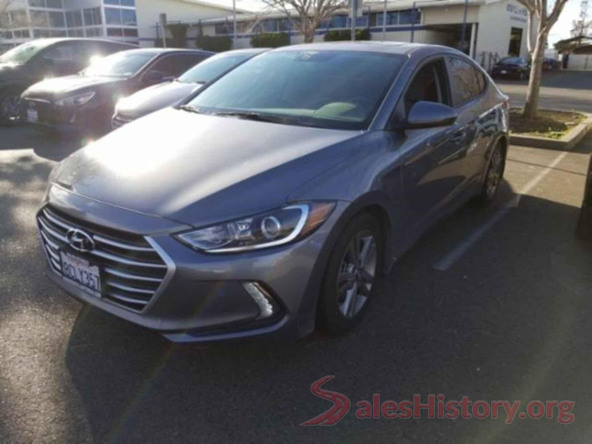 5NPD84LF3JH300346 2018 HYUNDAI ELANTRA