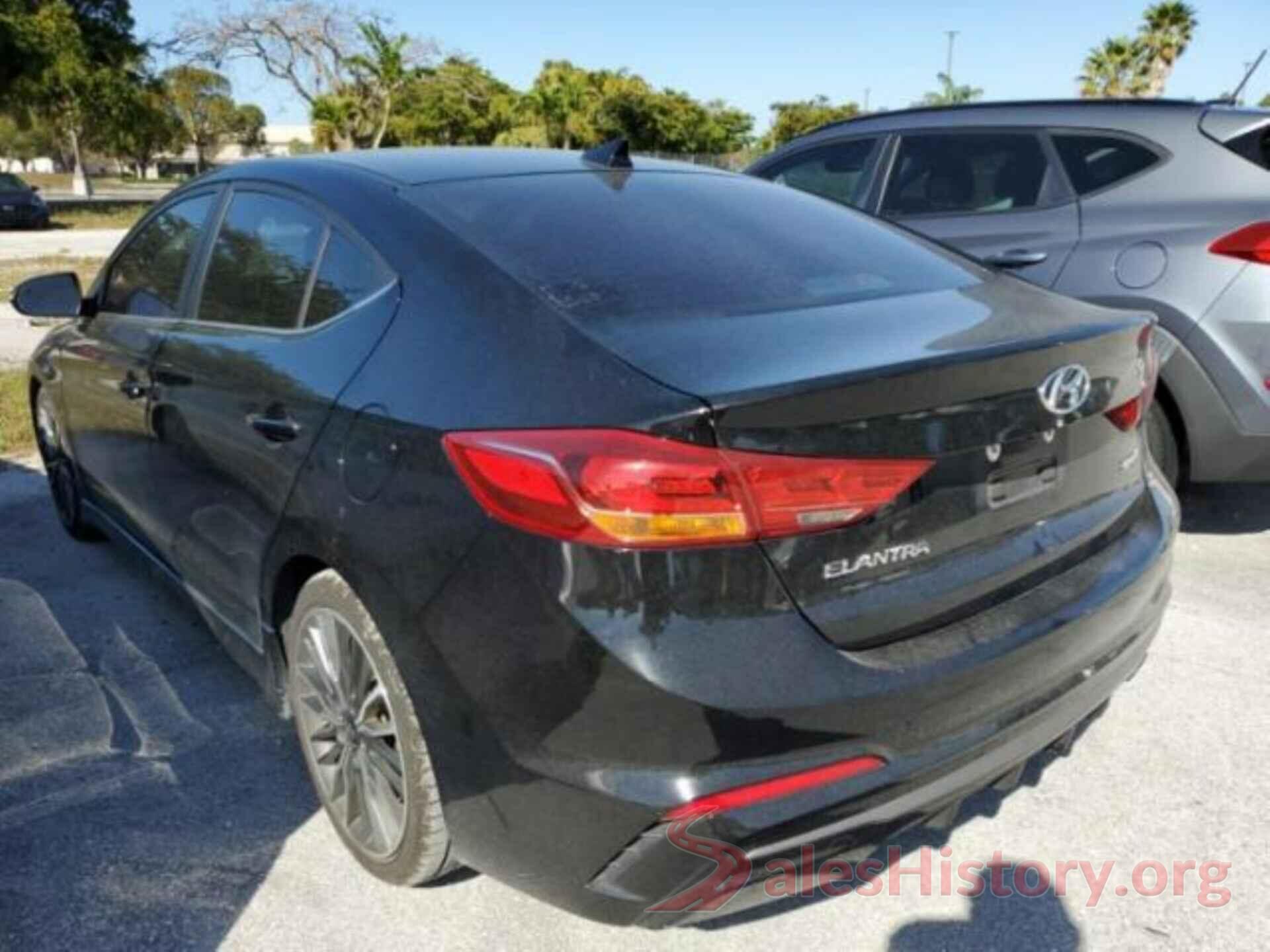 KMHD04LB0JU534563 2018 HYUNDAI ELANTRA