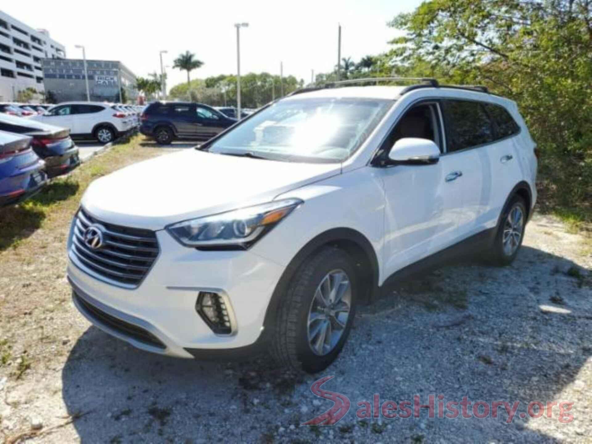 KM8SN4HF0JU282589 2018 HYUNDAI SANTA FE