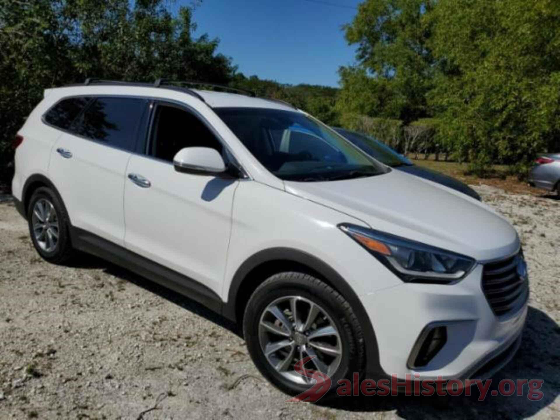 KM8SN4HF0JU282589 2018 HYUNDAI SANTA FE