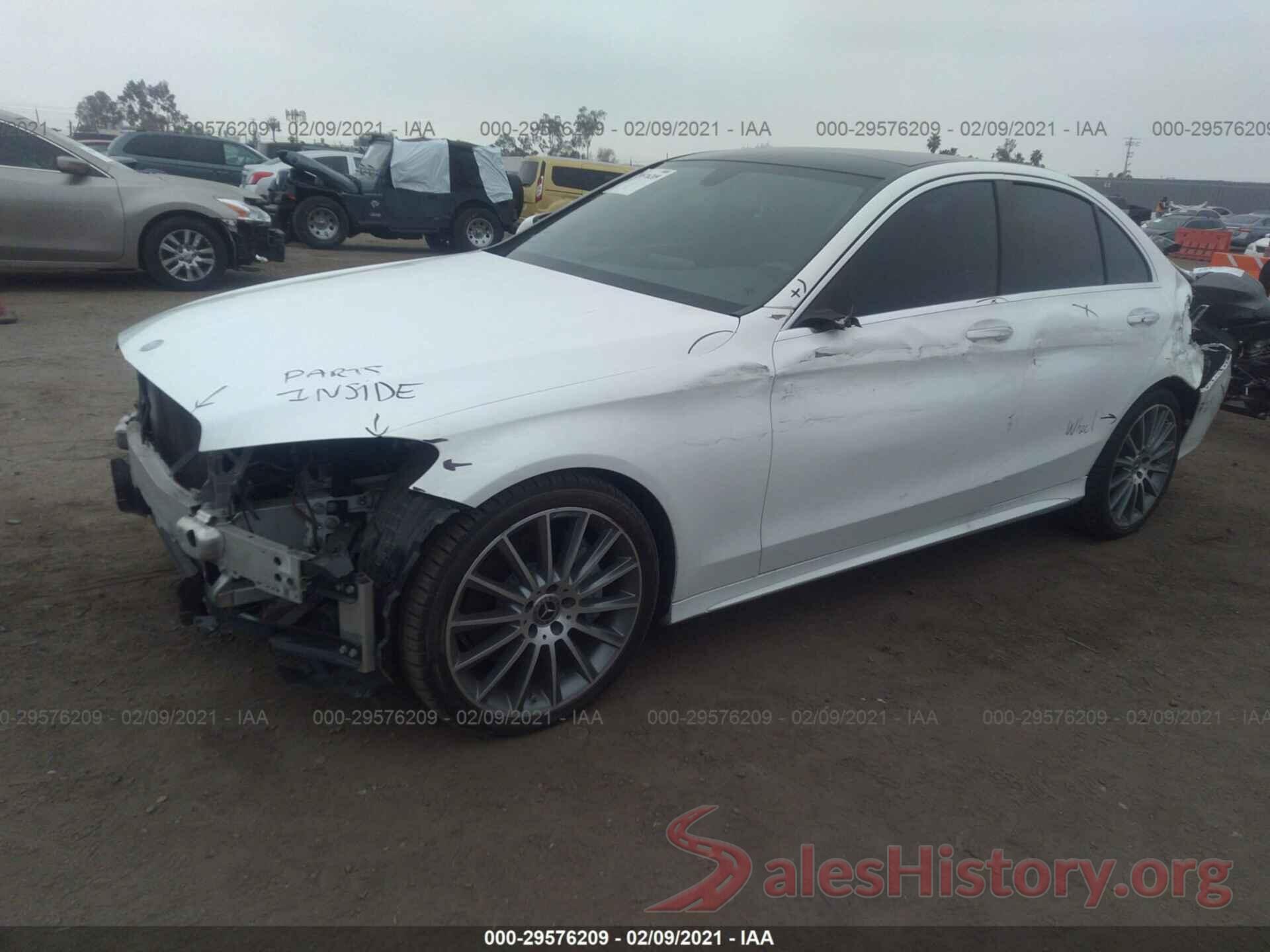 55SWF4JB0HU211615 2017 MERCEDES-BENZ C-CLASS