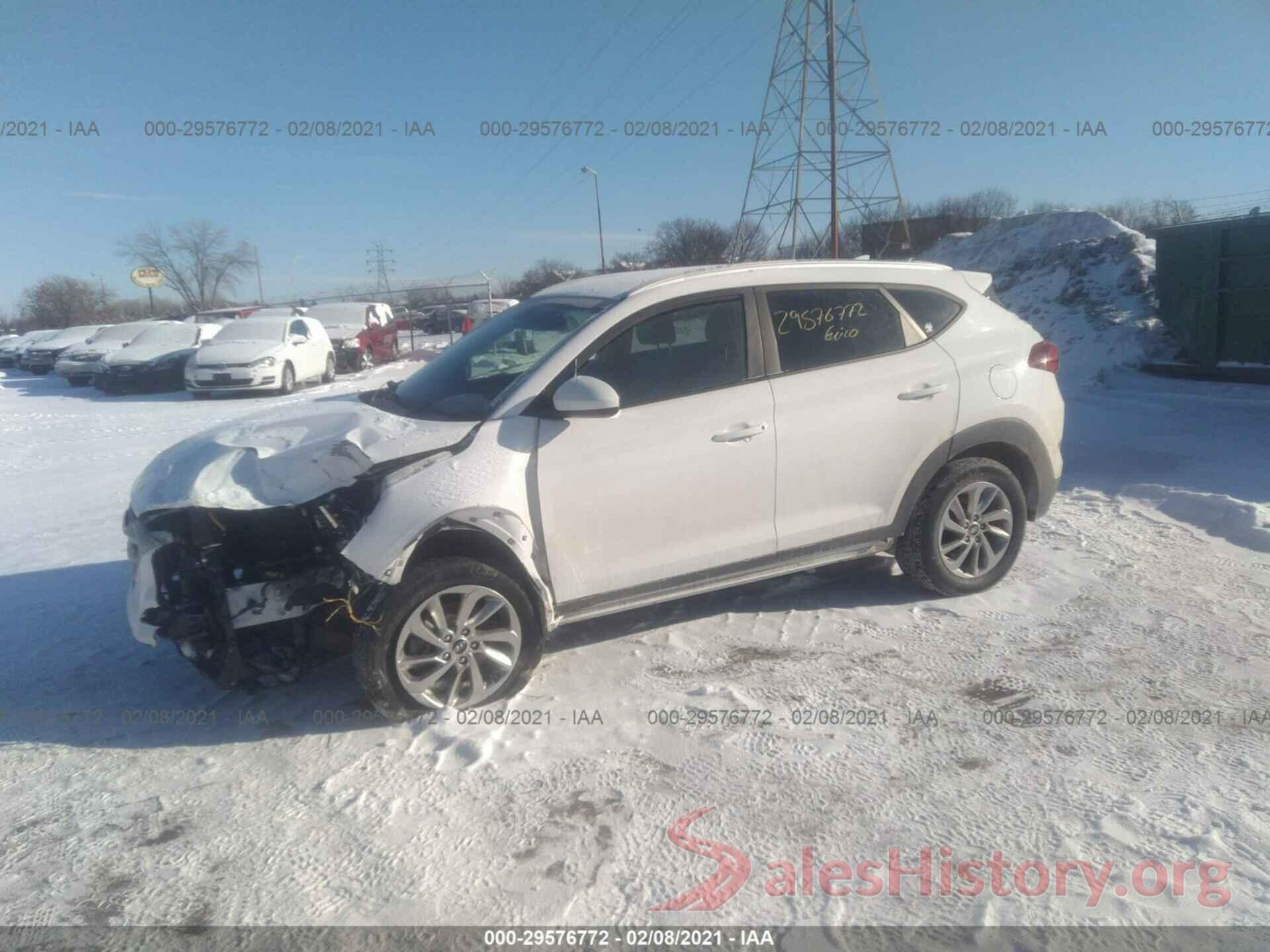 KM8J3CA41JU679250 2018 HYUNDAI TUCSON