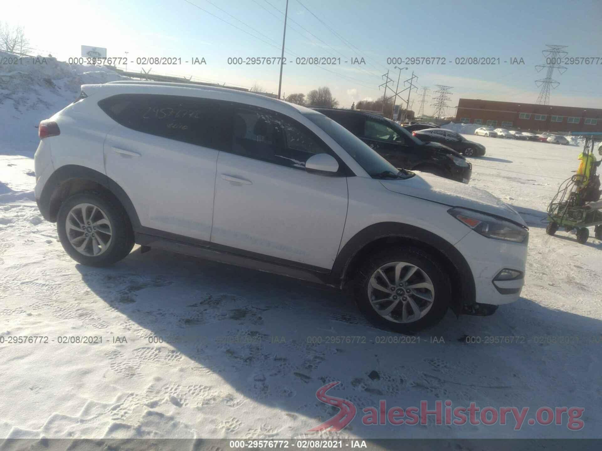 KM8J3CA41JU679250 2018 HYUNDAI TUCSON