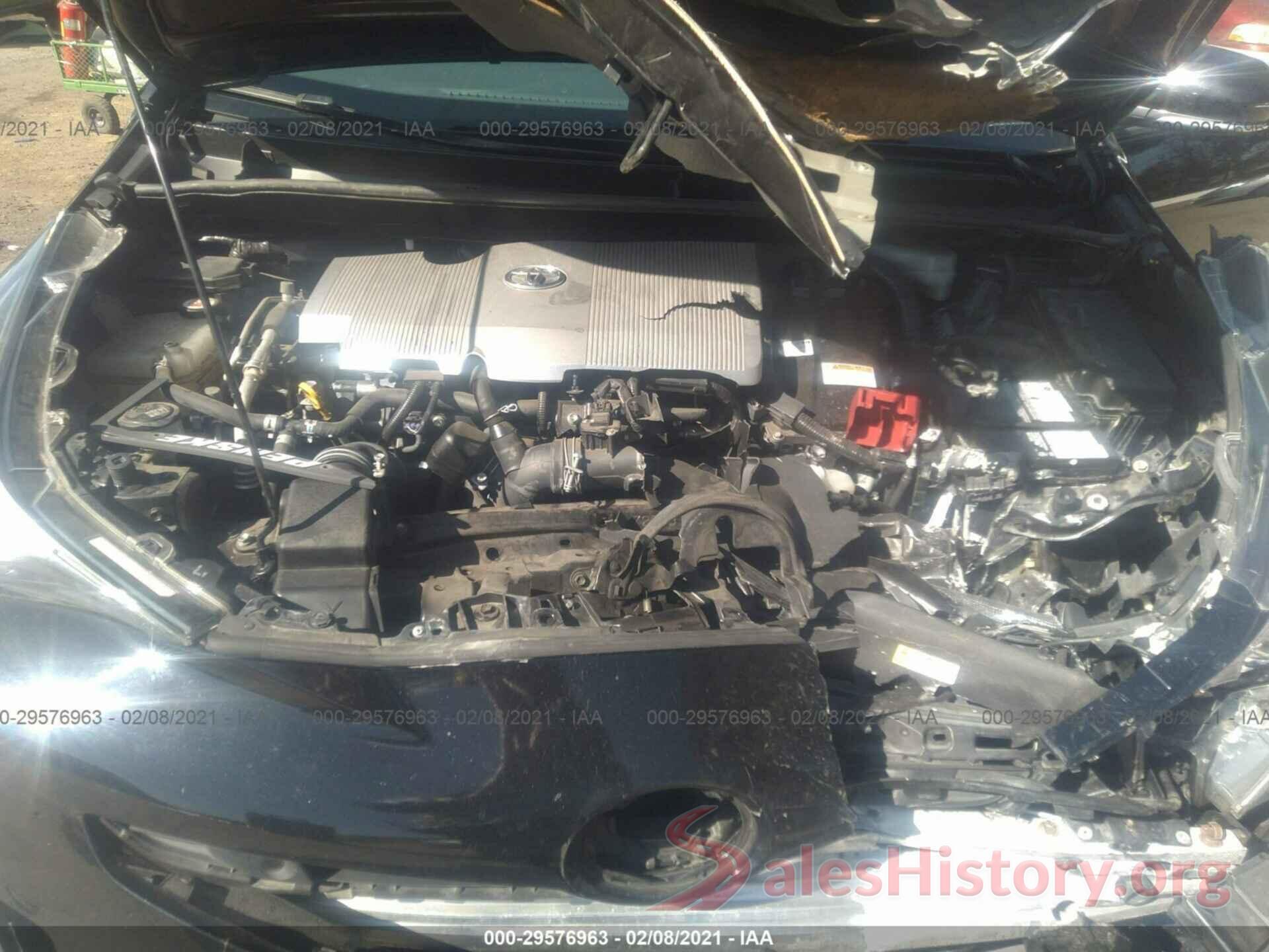 JTDKBRFUXJ3589933 2018 TOYOTA PRIUS