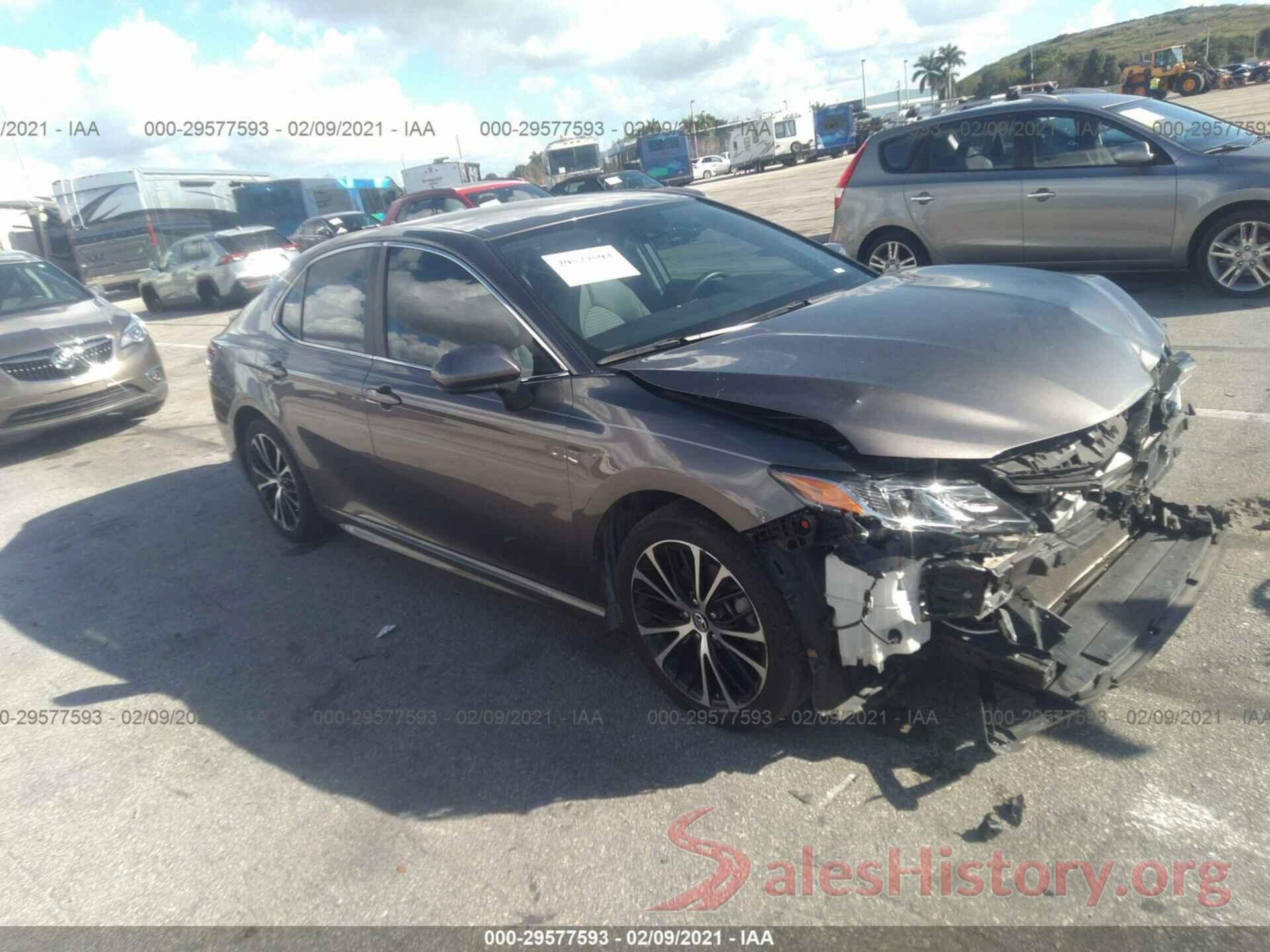 4T1B11HK0KU807028 2019 TOYOTA CAMRY