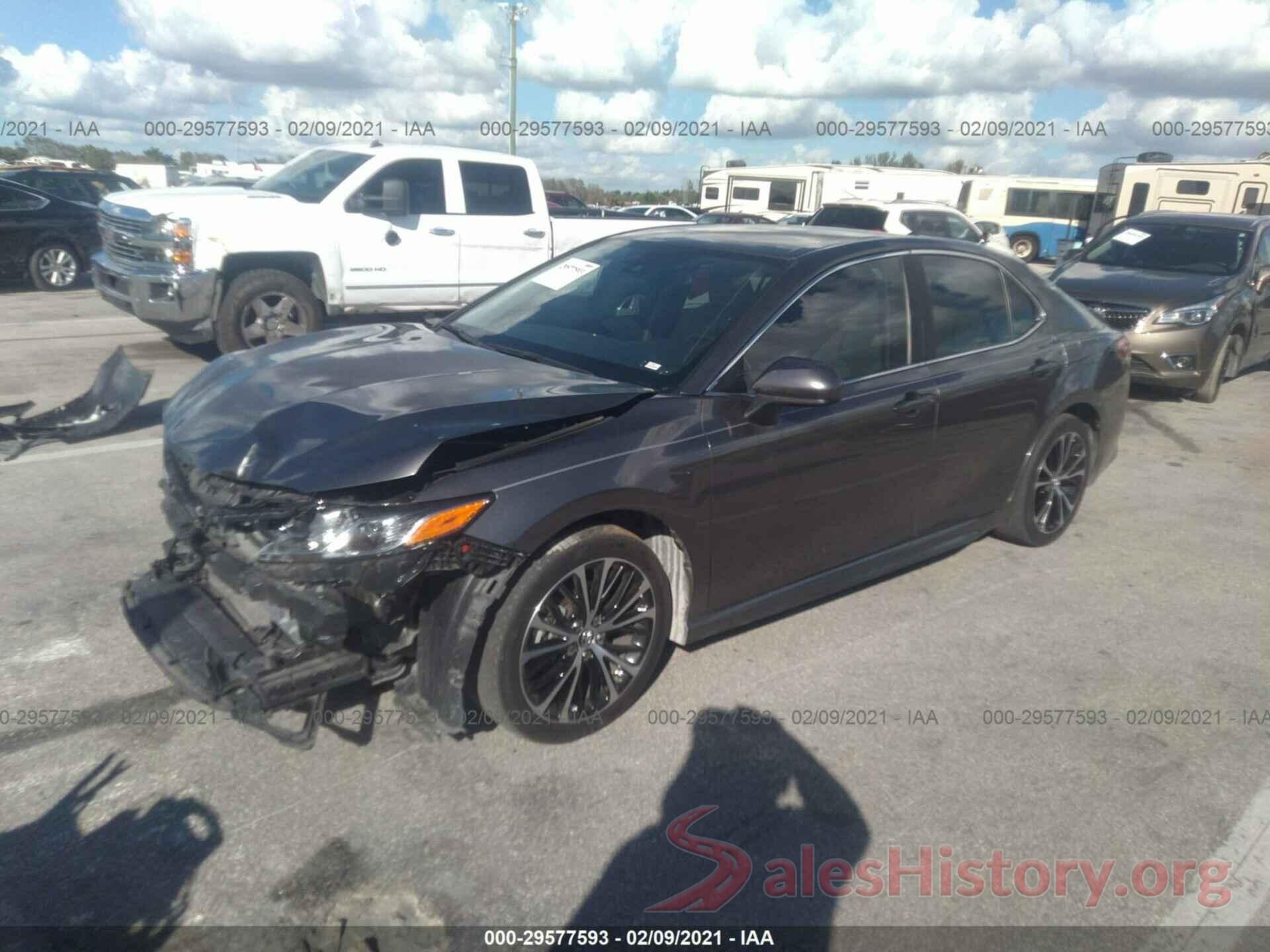 4T1B11HK0KU807028 2019 TOYOTA CAMRY