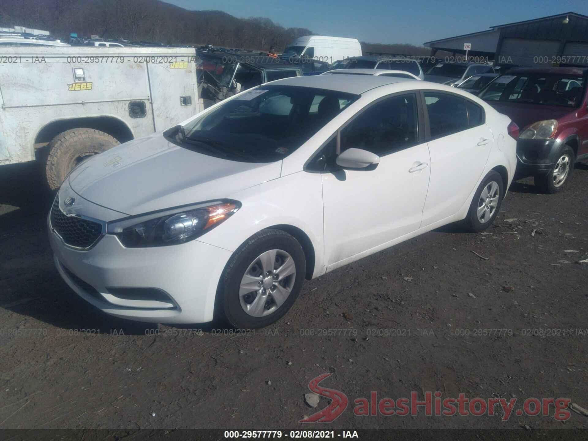 KNAFK4A67G5615783 2016 KIA FORTE