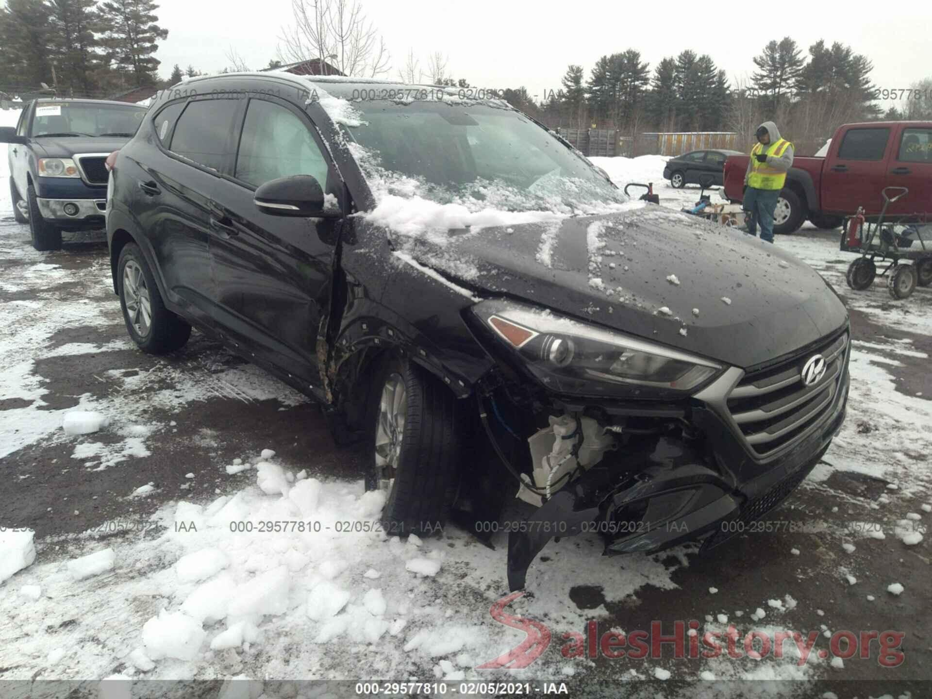 KM8J3CA47JU822489 2018 HYUNDAI TUCSON