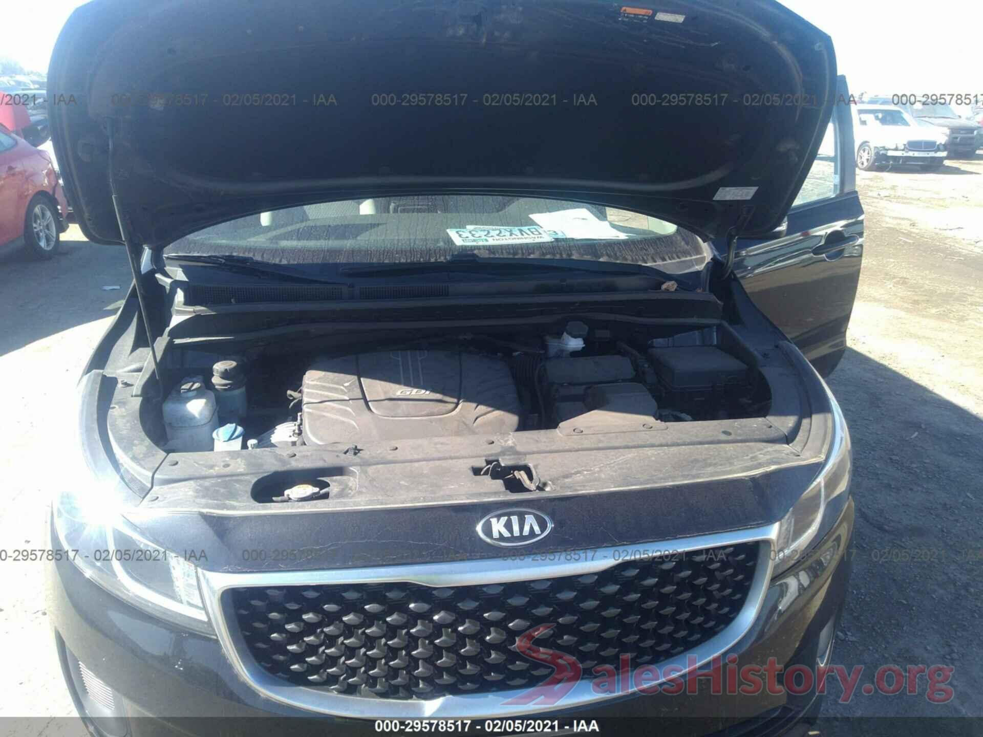 KNDMB5C18J6387800 2018 KIA SEDONA