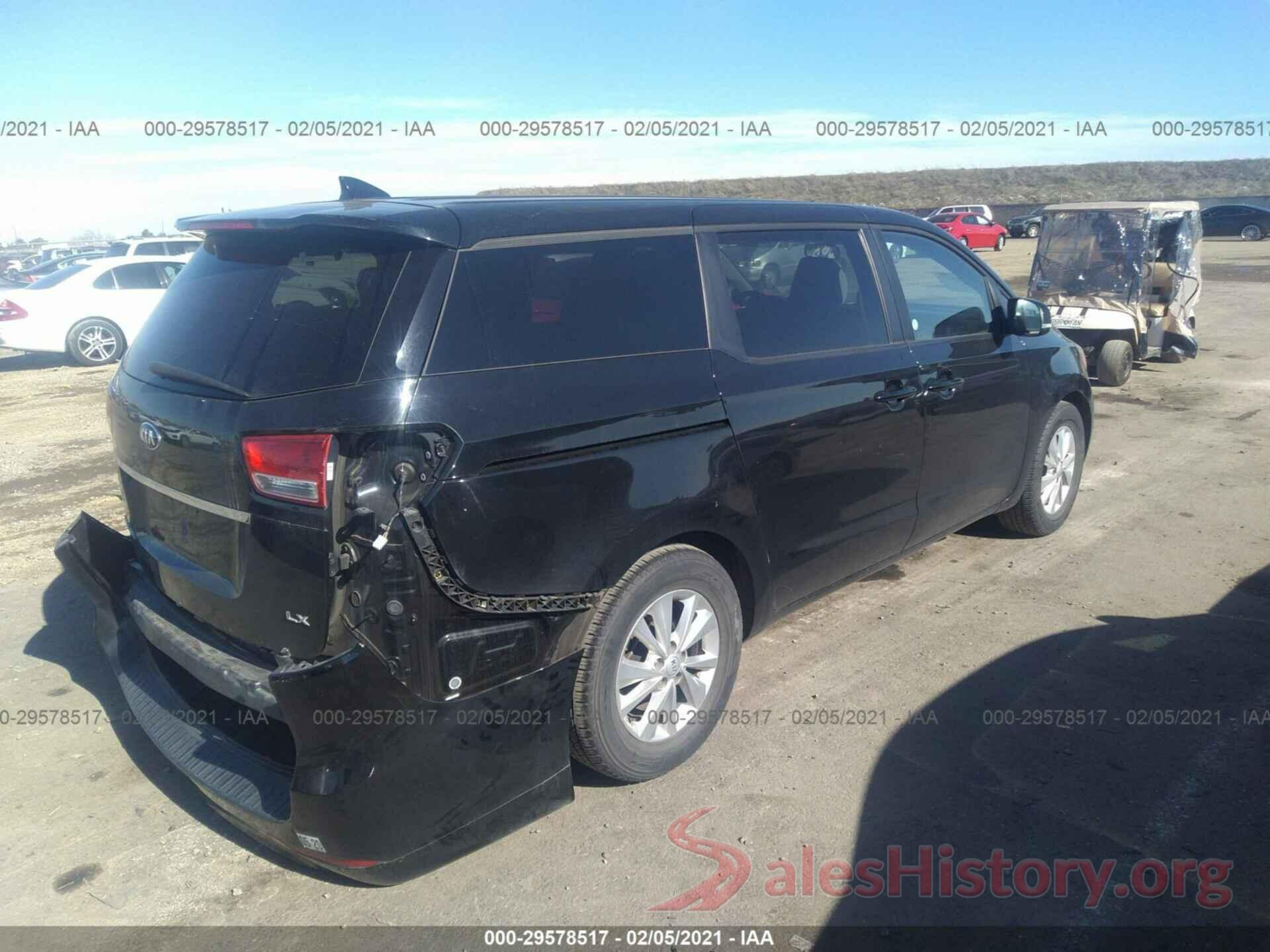 KNDMB5C18J6387800 2018 KIA SEDONA