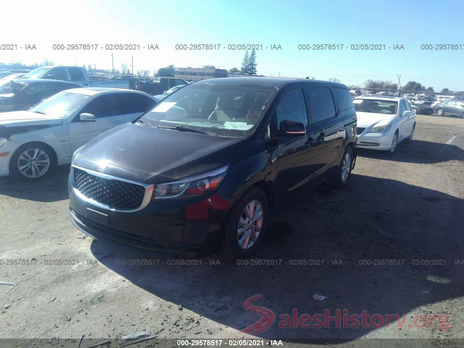 KNDMB5C18J6387800 2018 KIA SEDONA