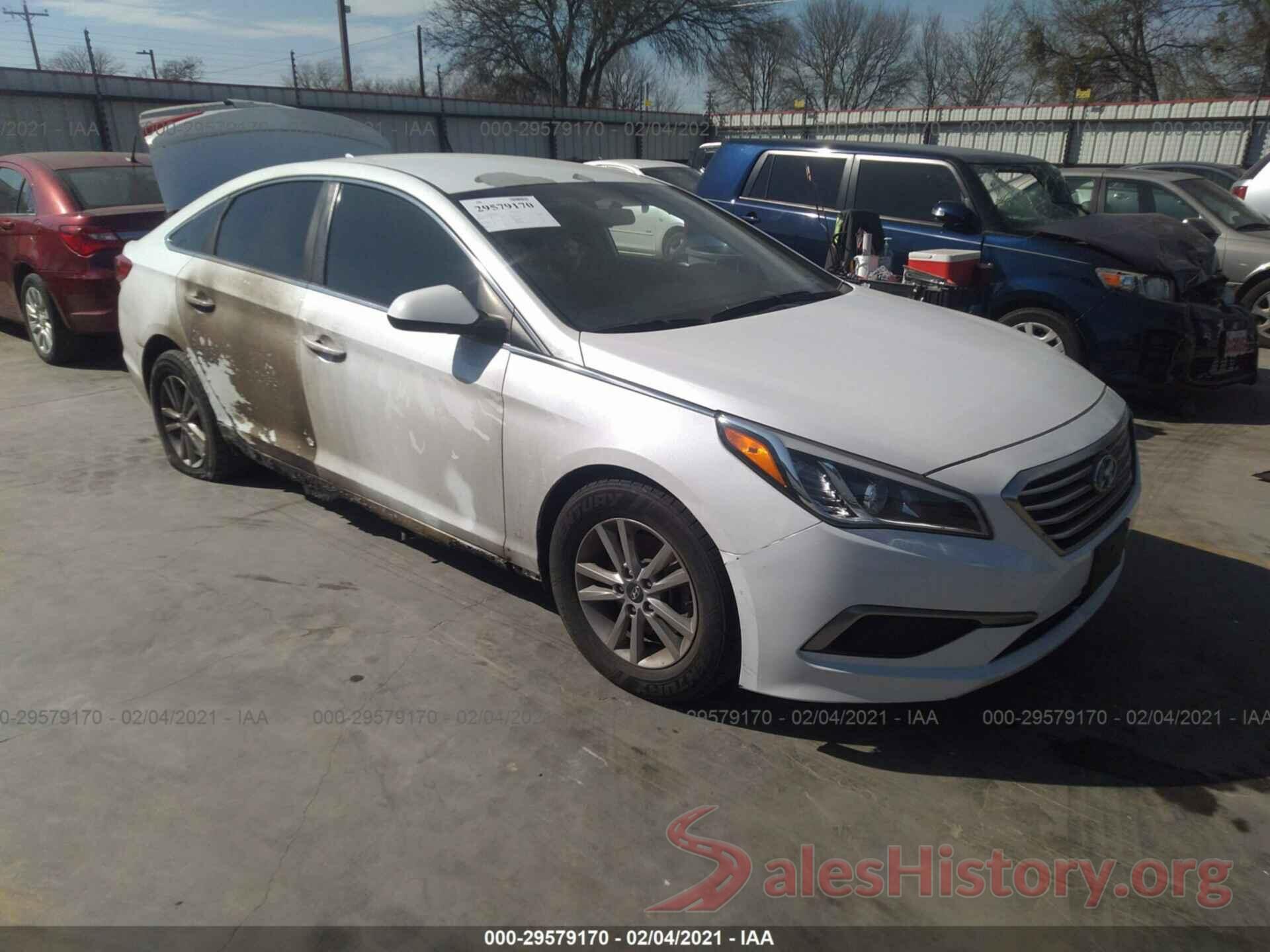 5NPE24AF4HH495439 2017 HYUNDAI SONATA