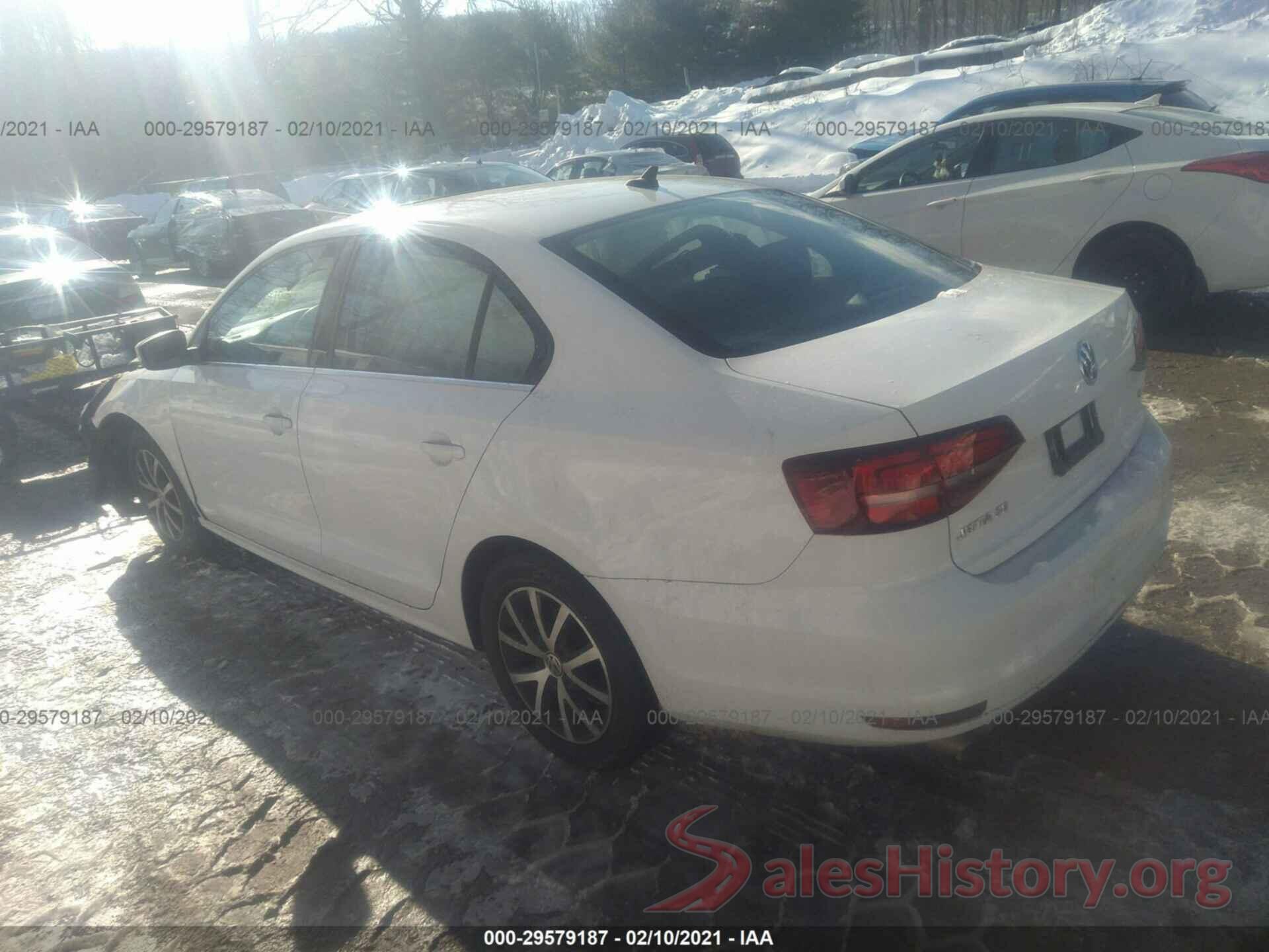 3VWDB7AJ8HM392114 2017 VOLKSWAGEN JETTA