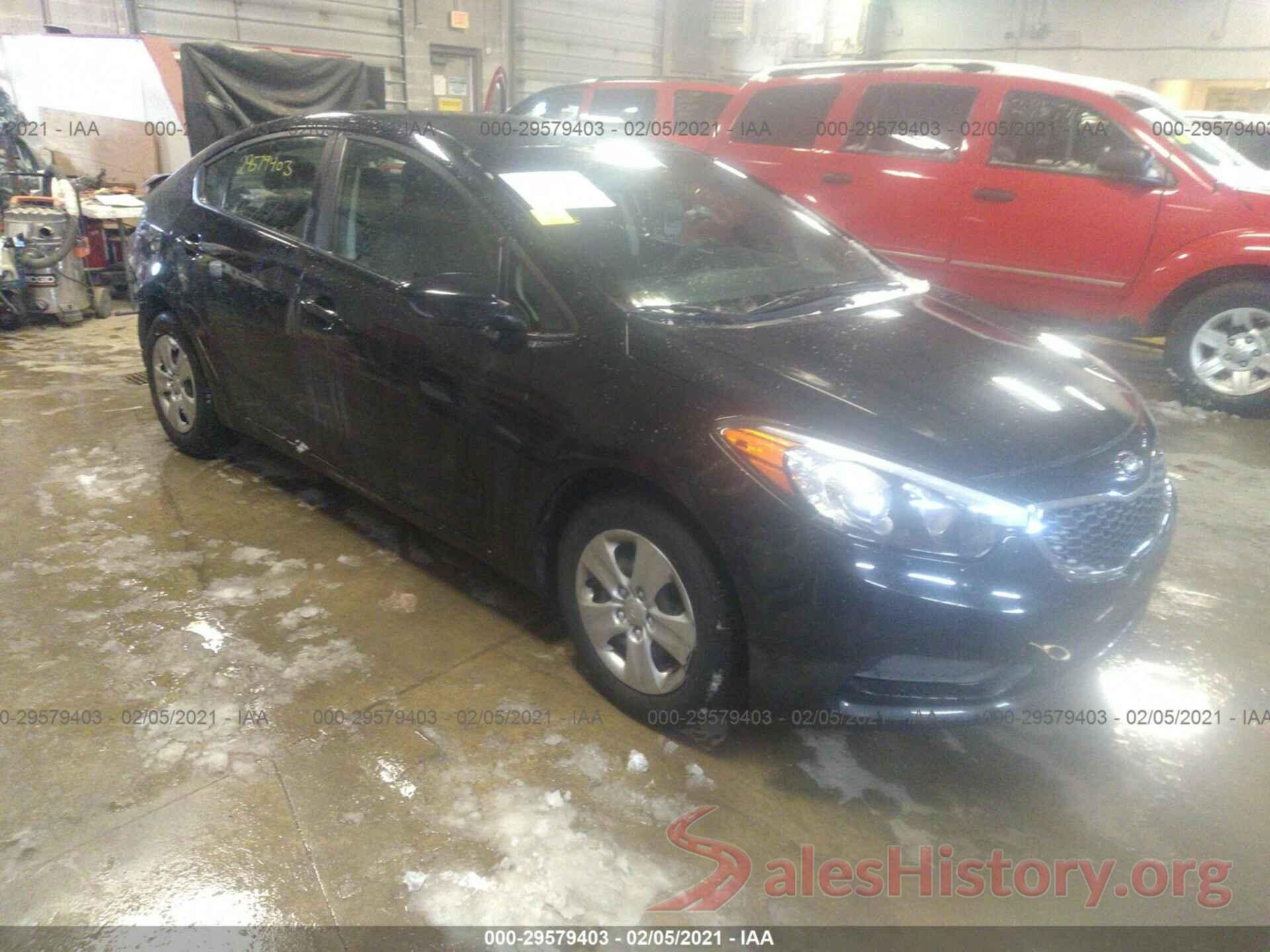 KNAFK4A63G5578859 2016 KIA FORTE