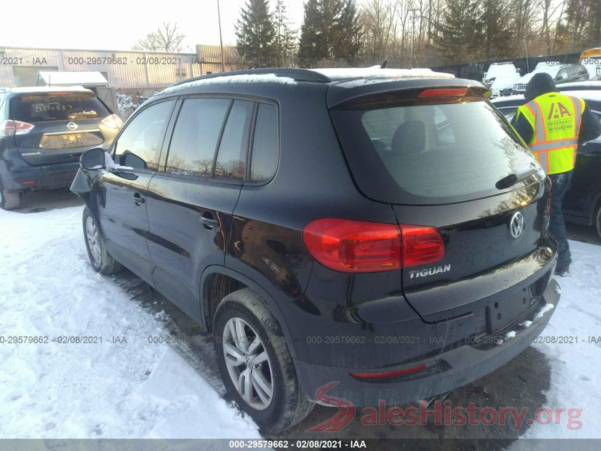 WVGBV7AX8GW032907 2016 VOLKSWAGEN TIGUAN