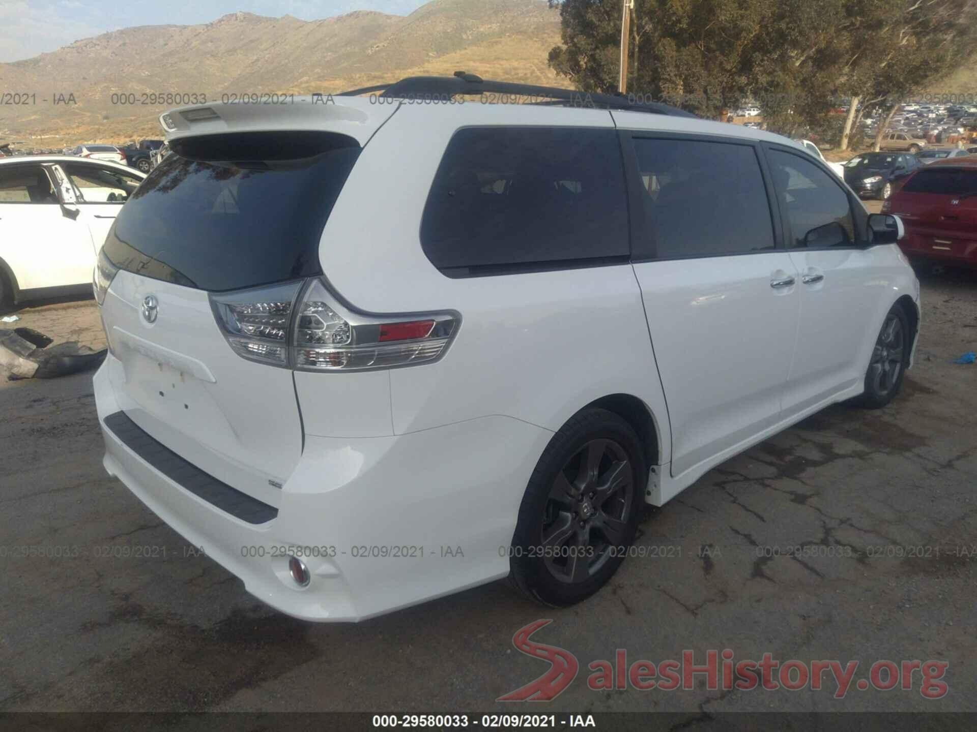 5TDXZ3DCXHS897556 2017 TOYOTA SIENNA