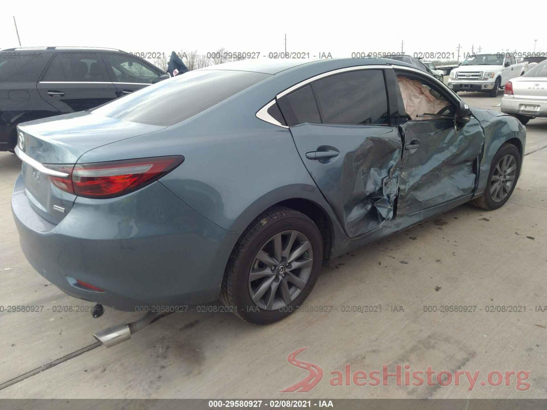 JM1GL1UM6J1334439 2018 MAZDA MAZDA6