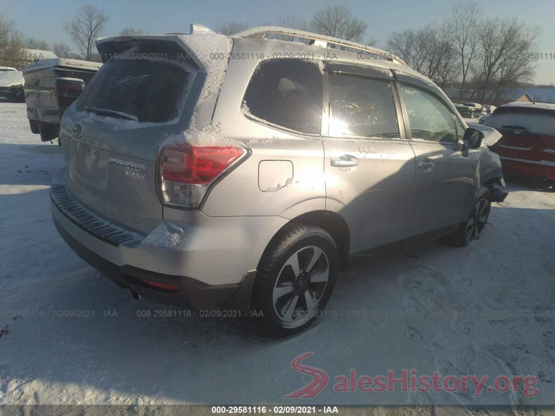 JF2SJAGC3HH543238 2017 SUBARU FORESTER